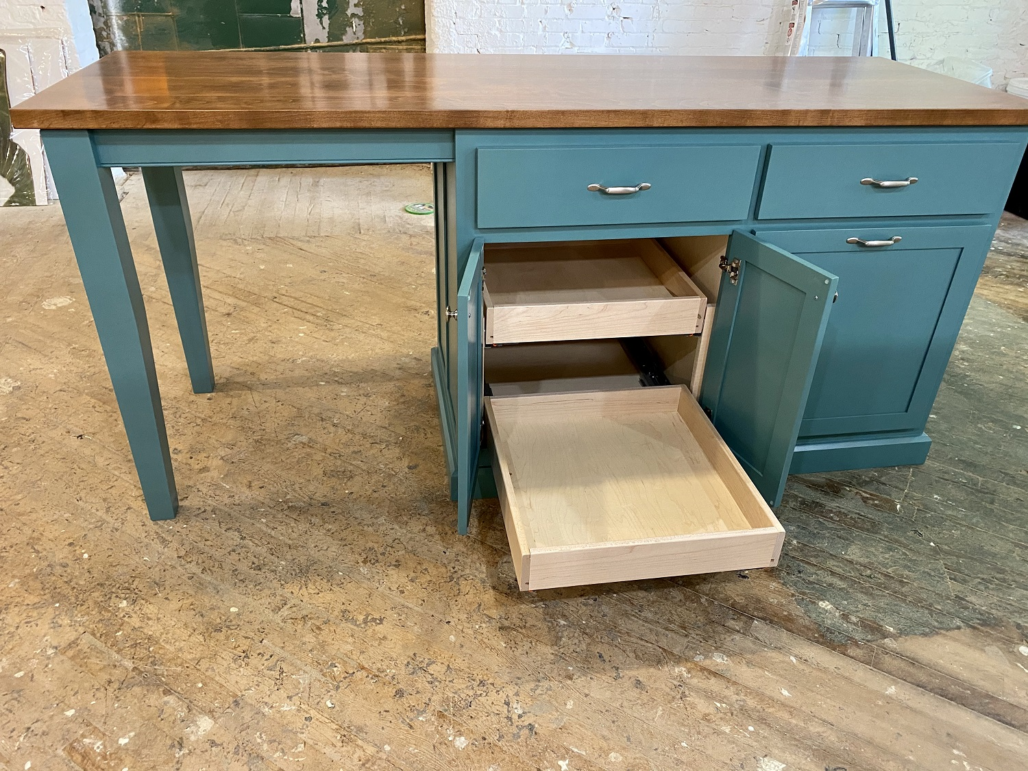Kitchen Island with End Seating Area