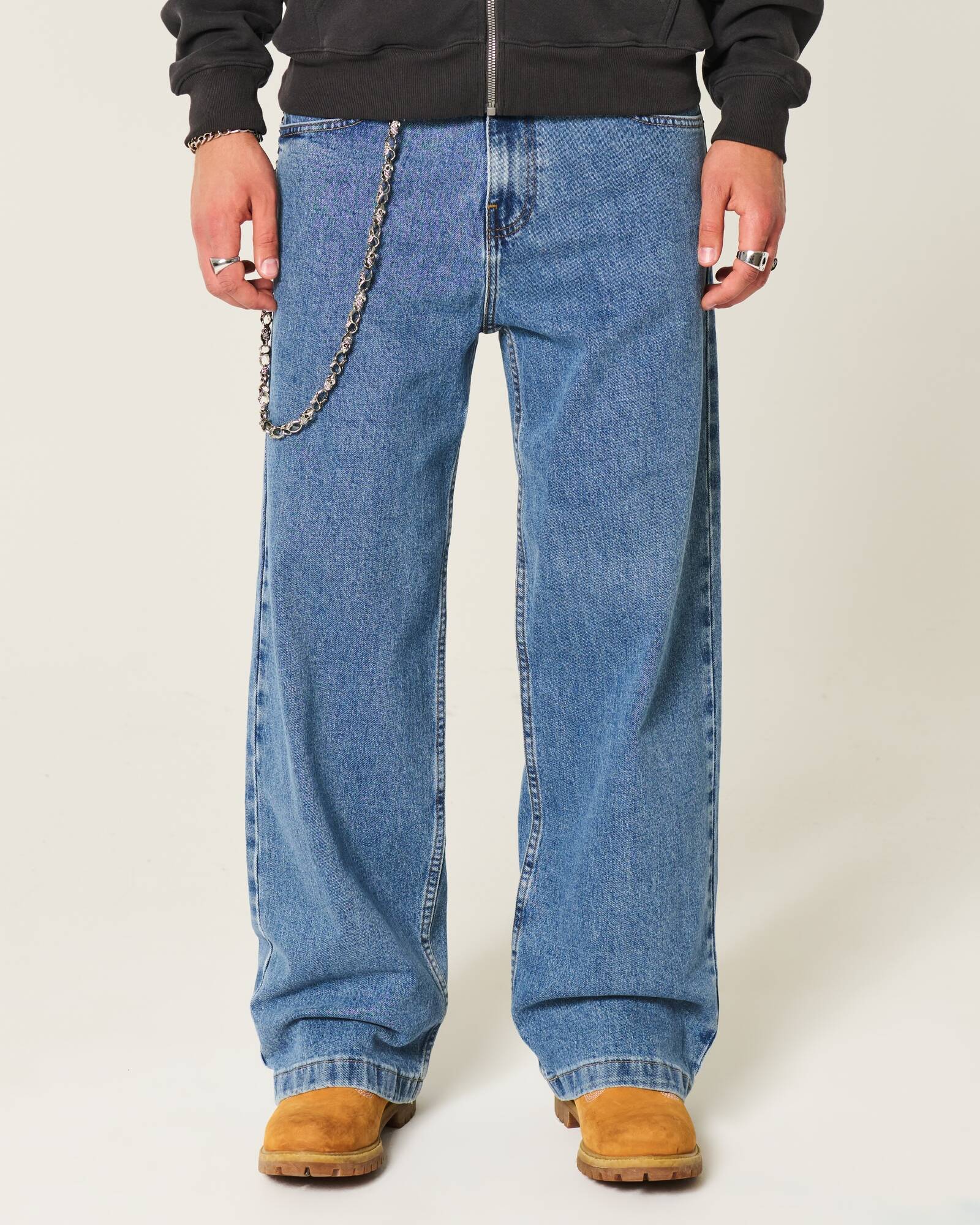 Medium Wash Super Baggy Jeans