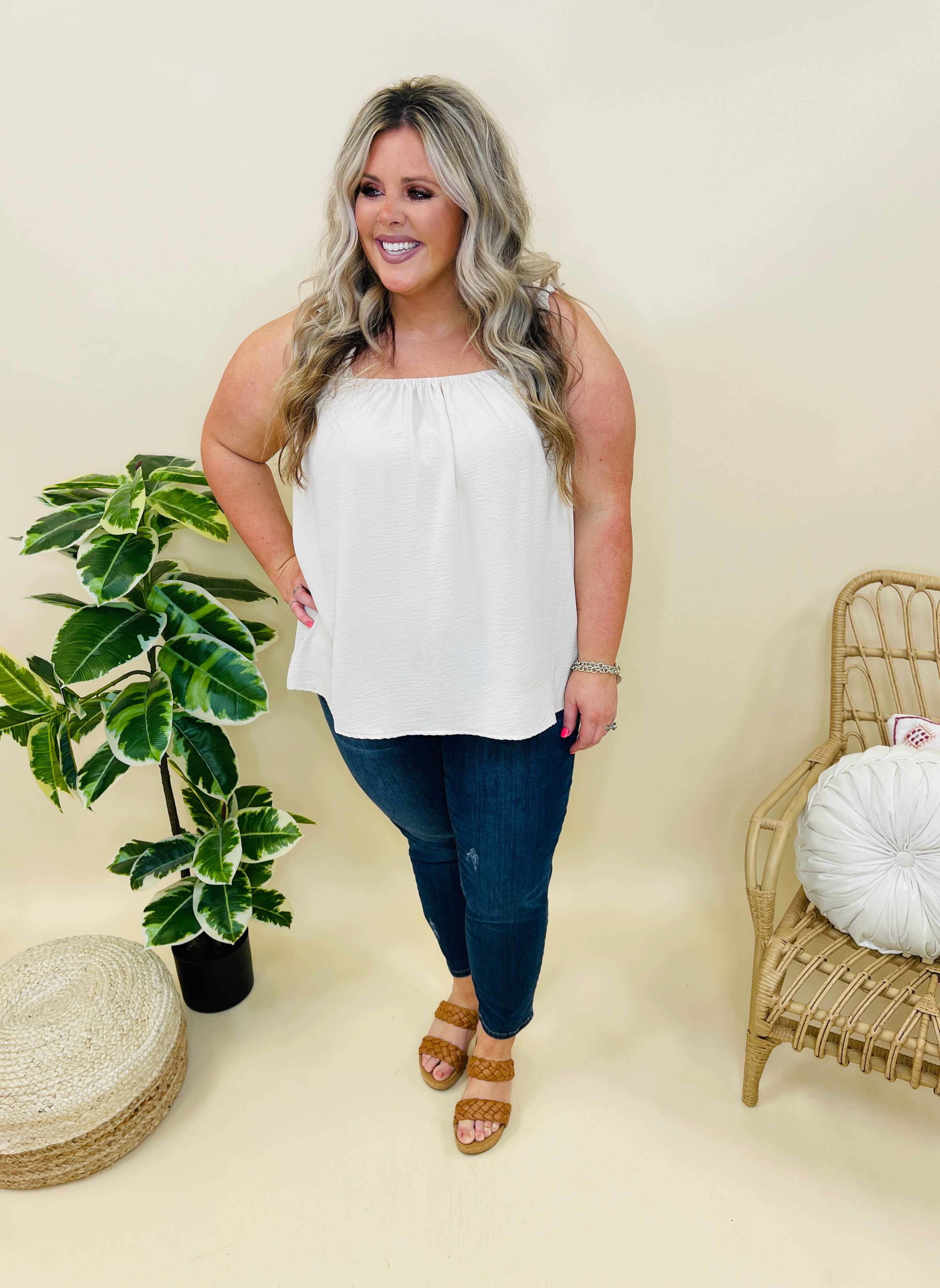 Mid Rise Plus/Reg Everyday Essential Relaxed Fit Jeans - Multiple Inseams!