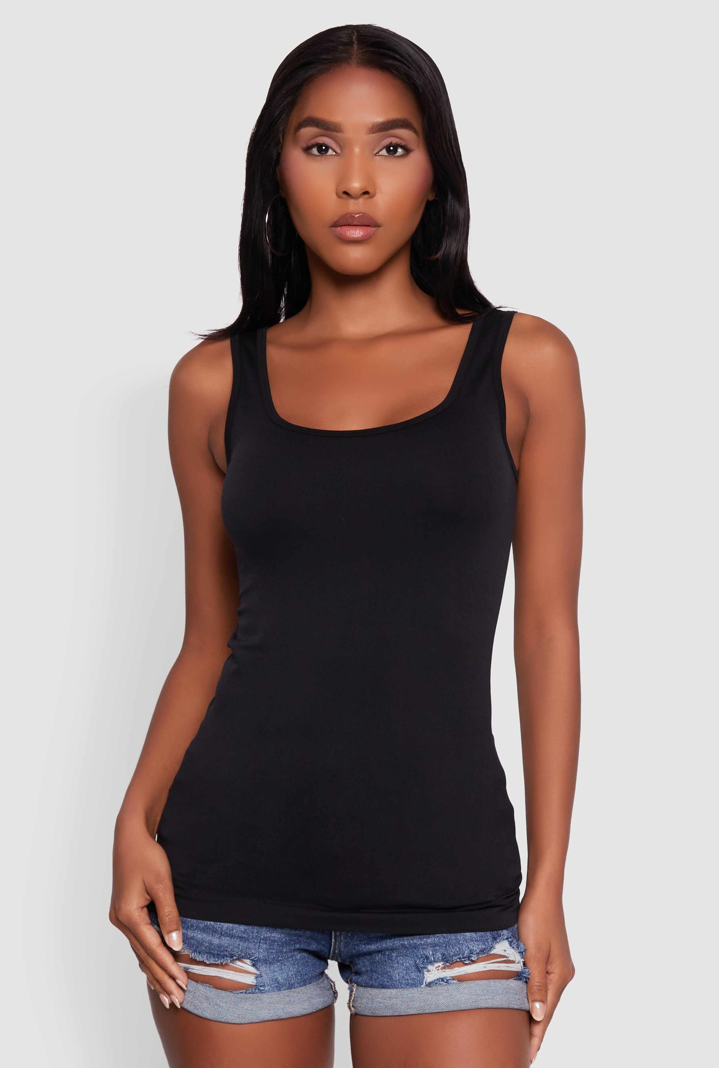 Seamless Classic Fit Scoop Neck Tank Top