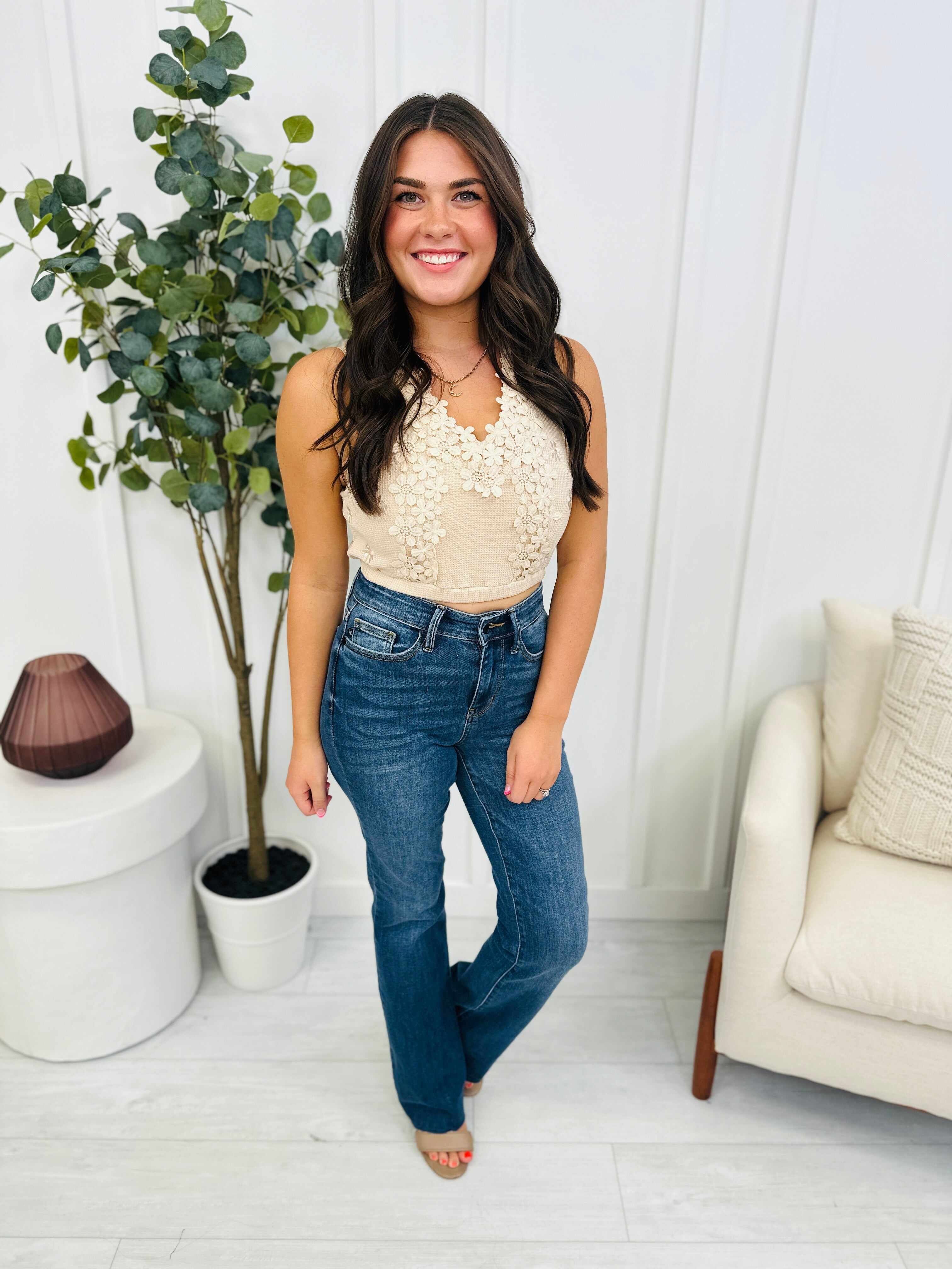 REG/CURVY Baby Got Bootcut Nondistressed Jeans