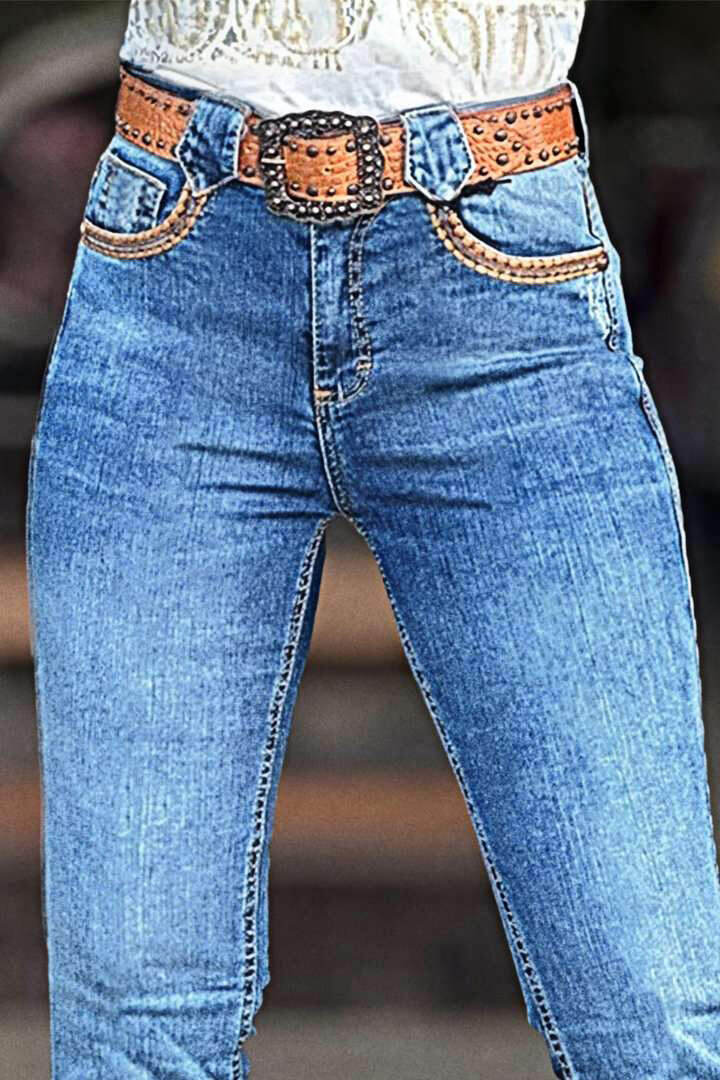 Wash Contrast Stitch Mid Rise Bootcut Jeans Without Belt