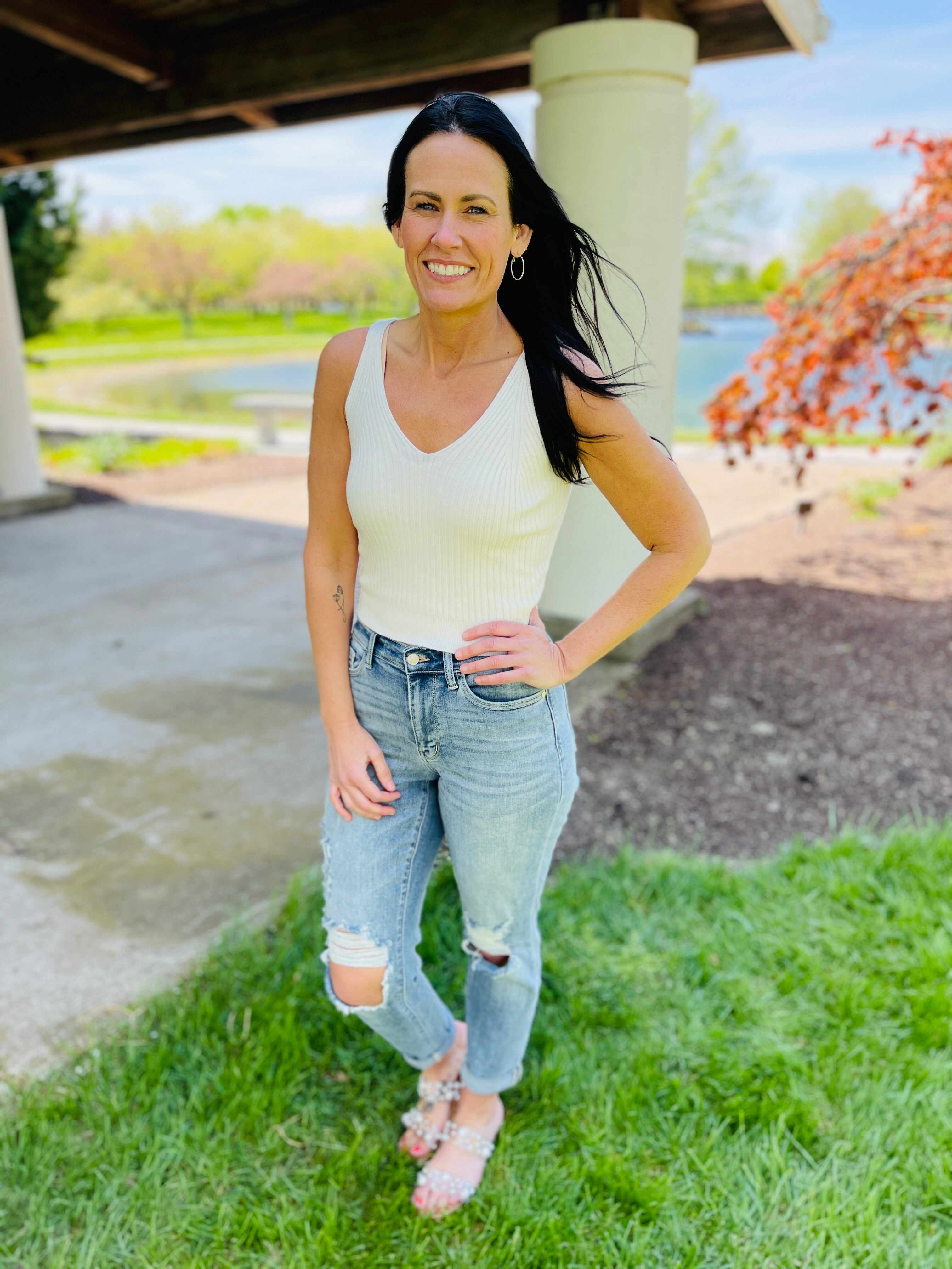 REG/CURVY Always On My Mind Midrise Boyfriend Jeans