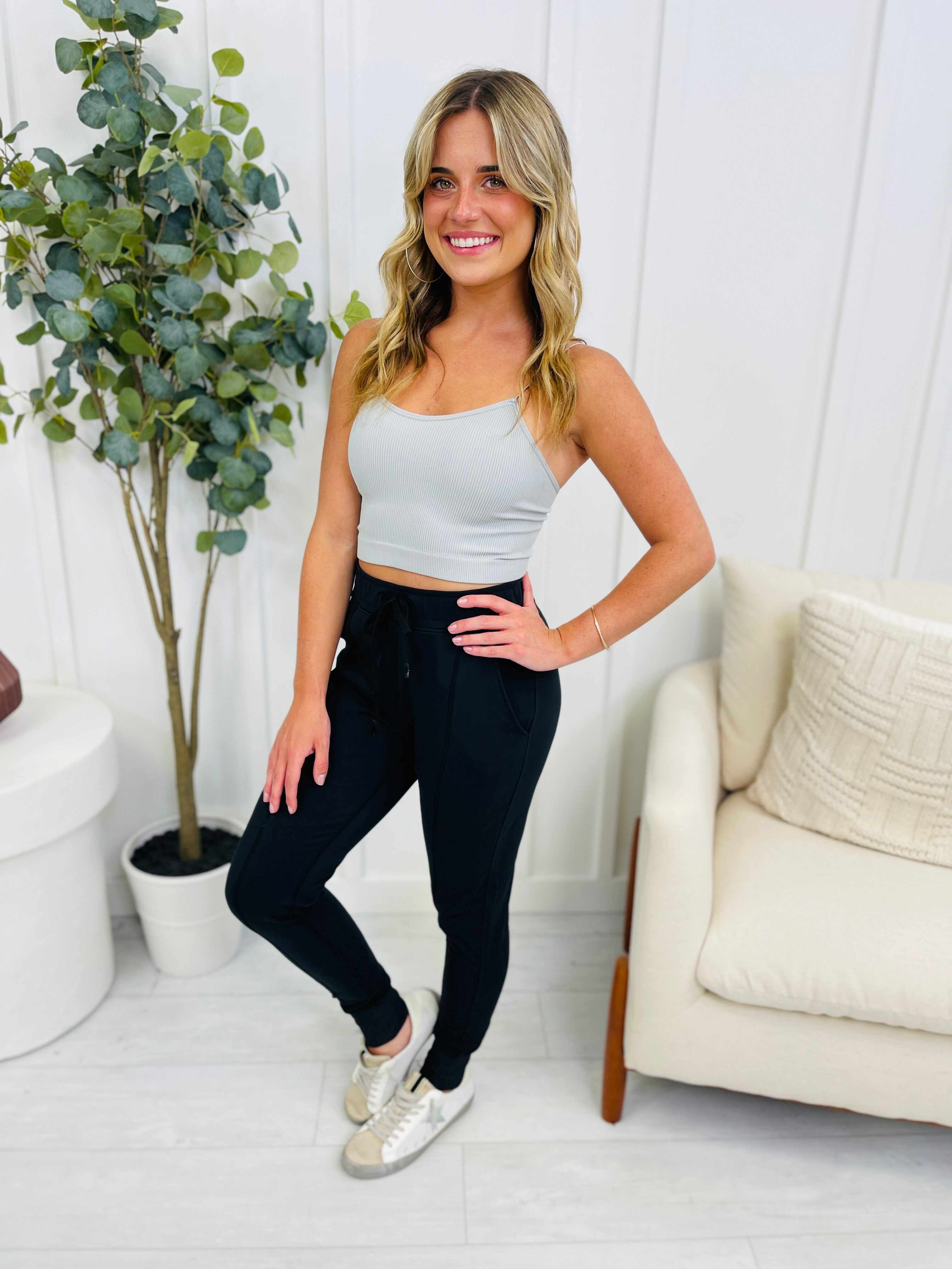 REG/CURVY Made It Here Joggers