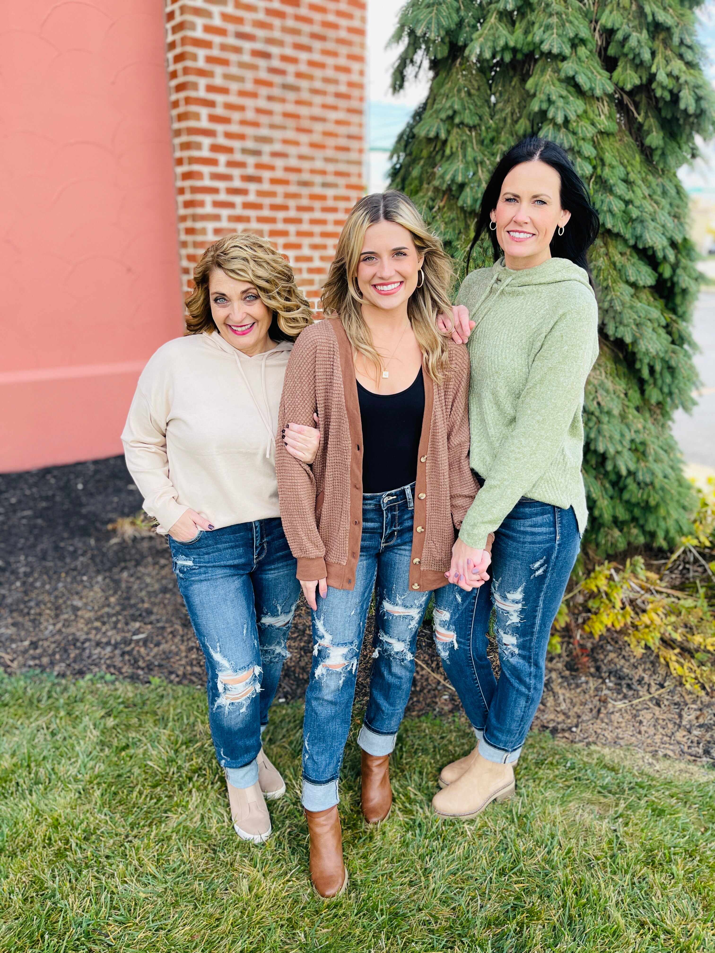 Plus/Reg Now Or Never Mid-Rise Boyfriend Jeans