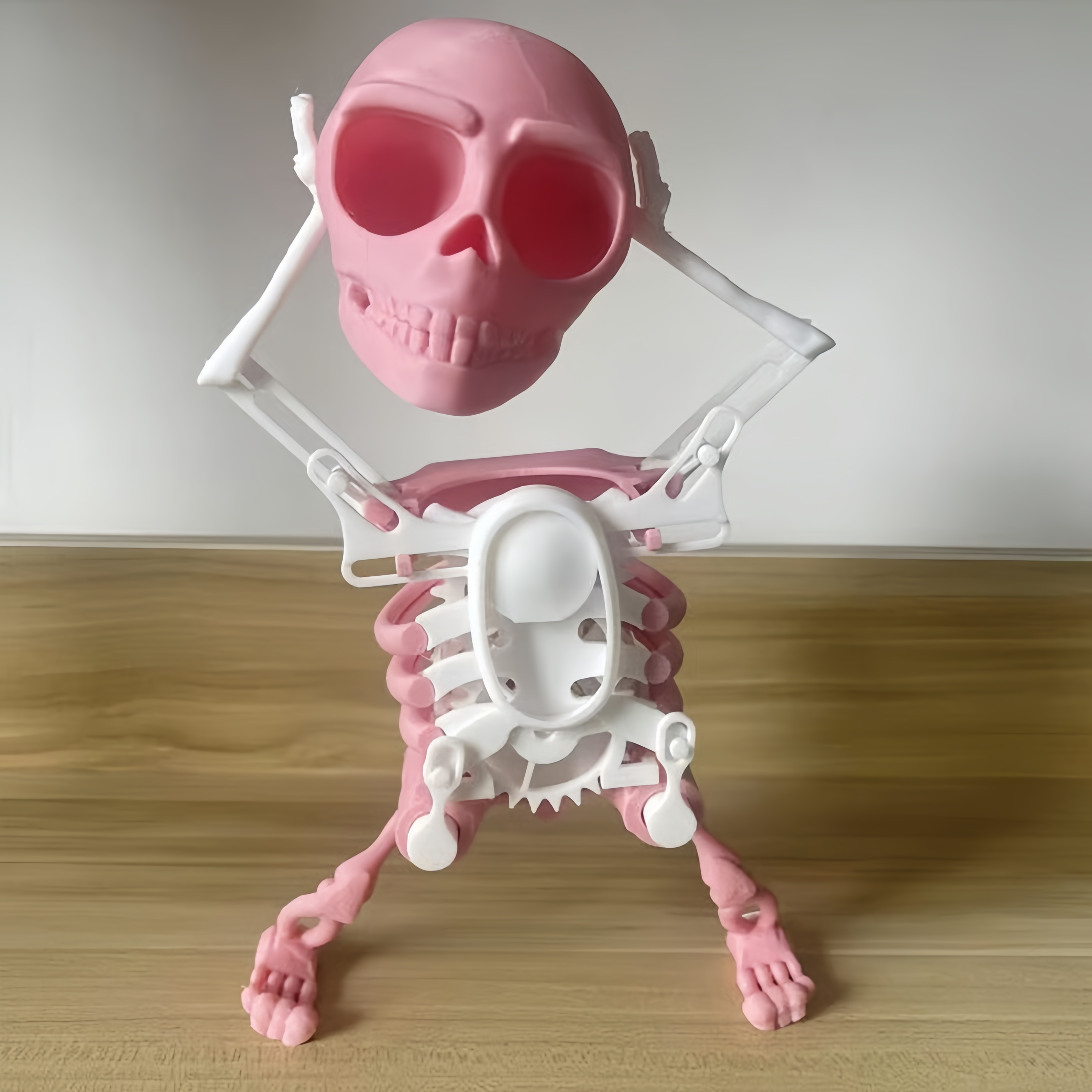 Dancing and Swinging 3D Skull Toy🎉