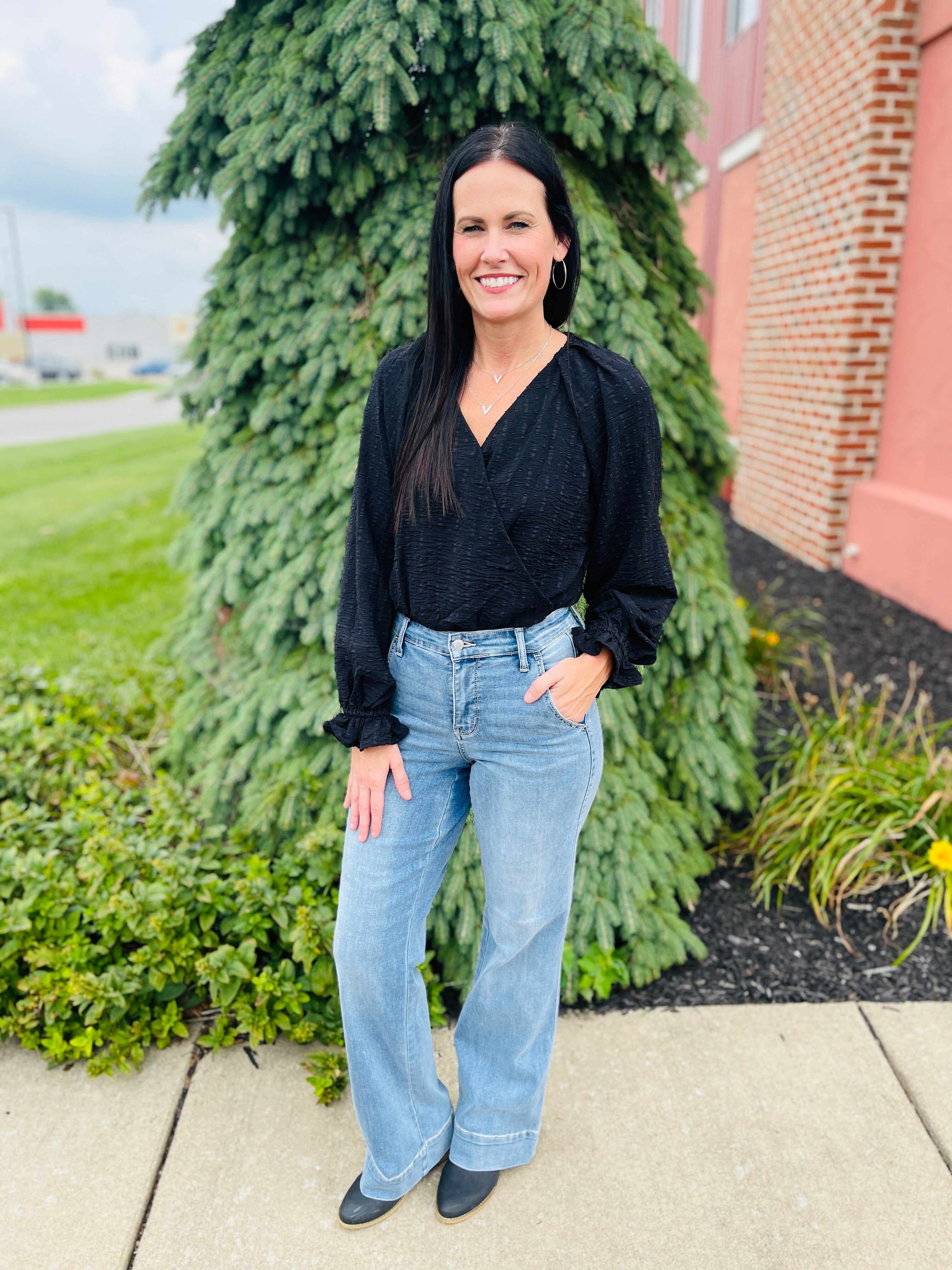Plus/Reg Do It Again Mid-Rise Wide Leg Jeans