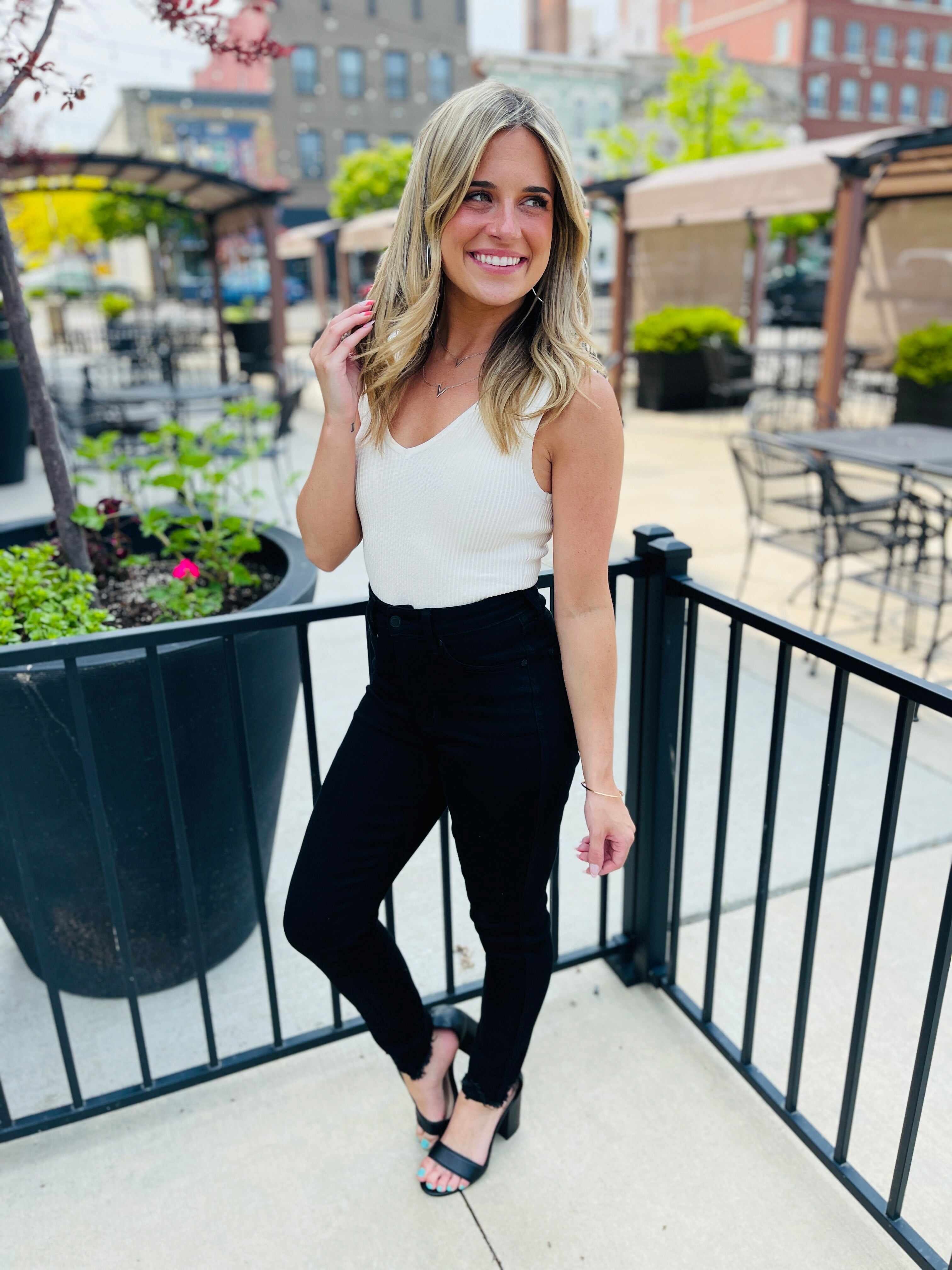 MARKDOWNS! Tummy Control Black Skinny Jeans in Reg/Curvy Fifth Restock!