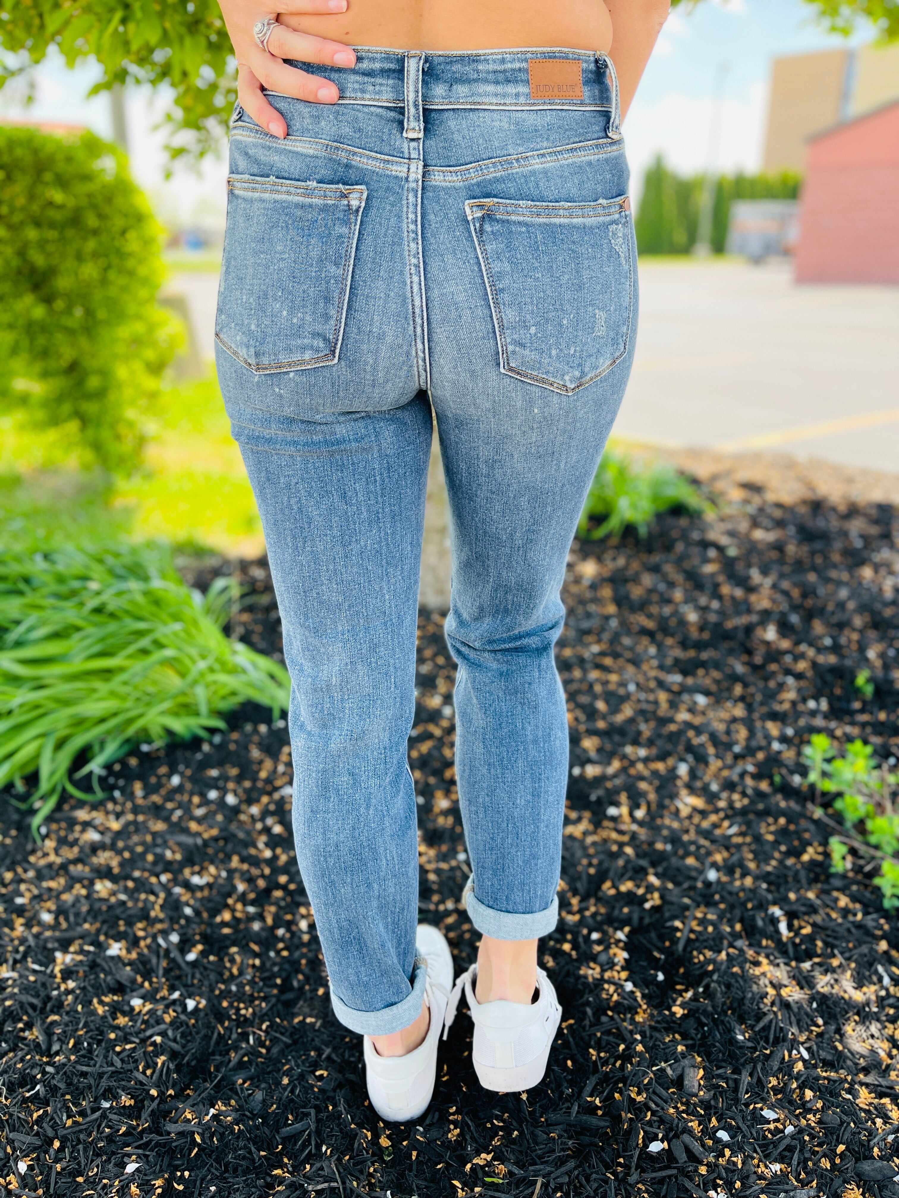 RESTOCK! PLUS/REG Bleach Vibes Nondistressed Bleach Splatter Boyfriend Jeans