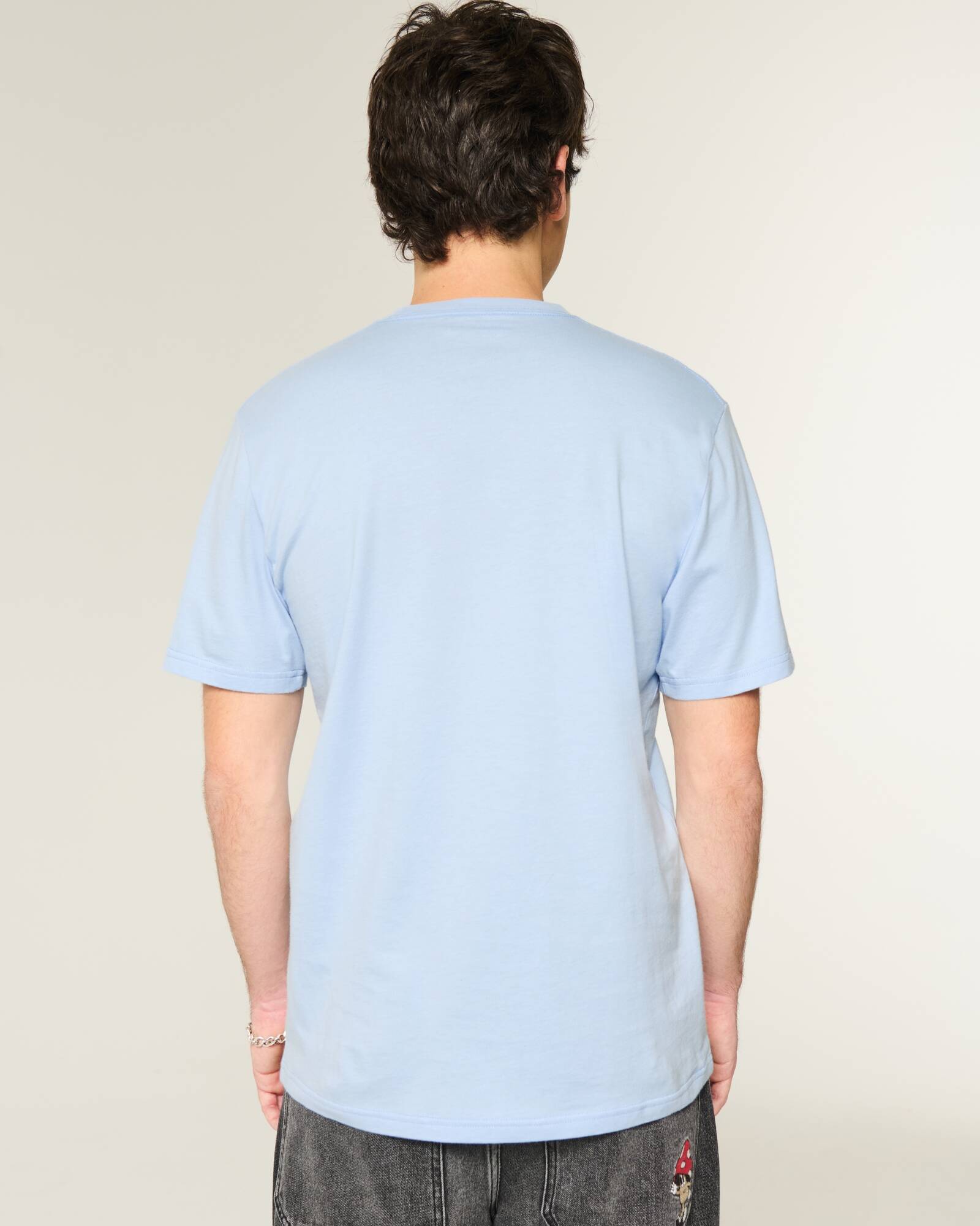 Classic Fit T-Shirt