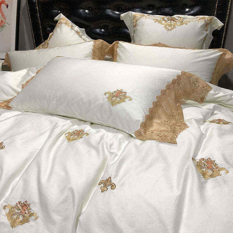 Cushy Spot Luxury Bedding Set