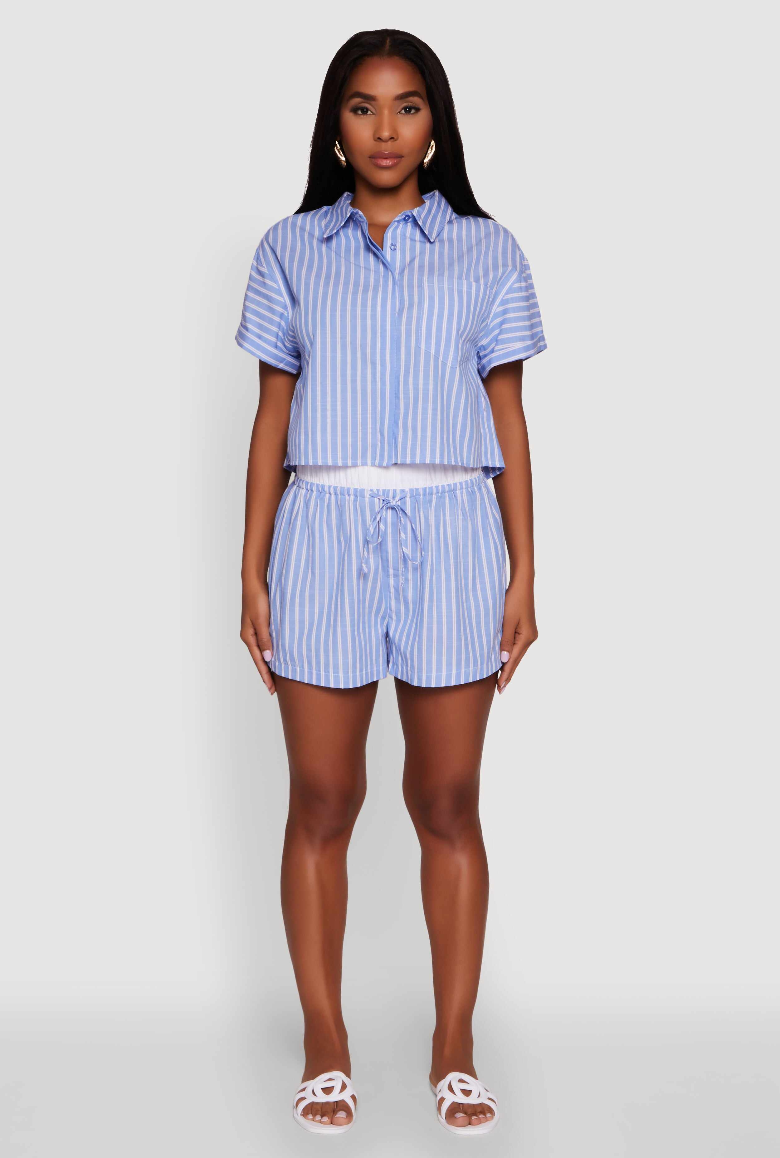 Trendy Striped High Waisted Shorts with Contrast Waistband