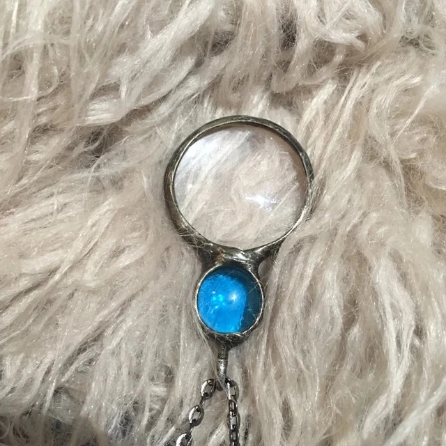 Grands Loupe Pendant Necklace Gift