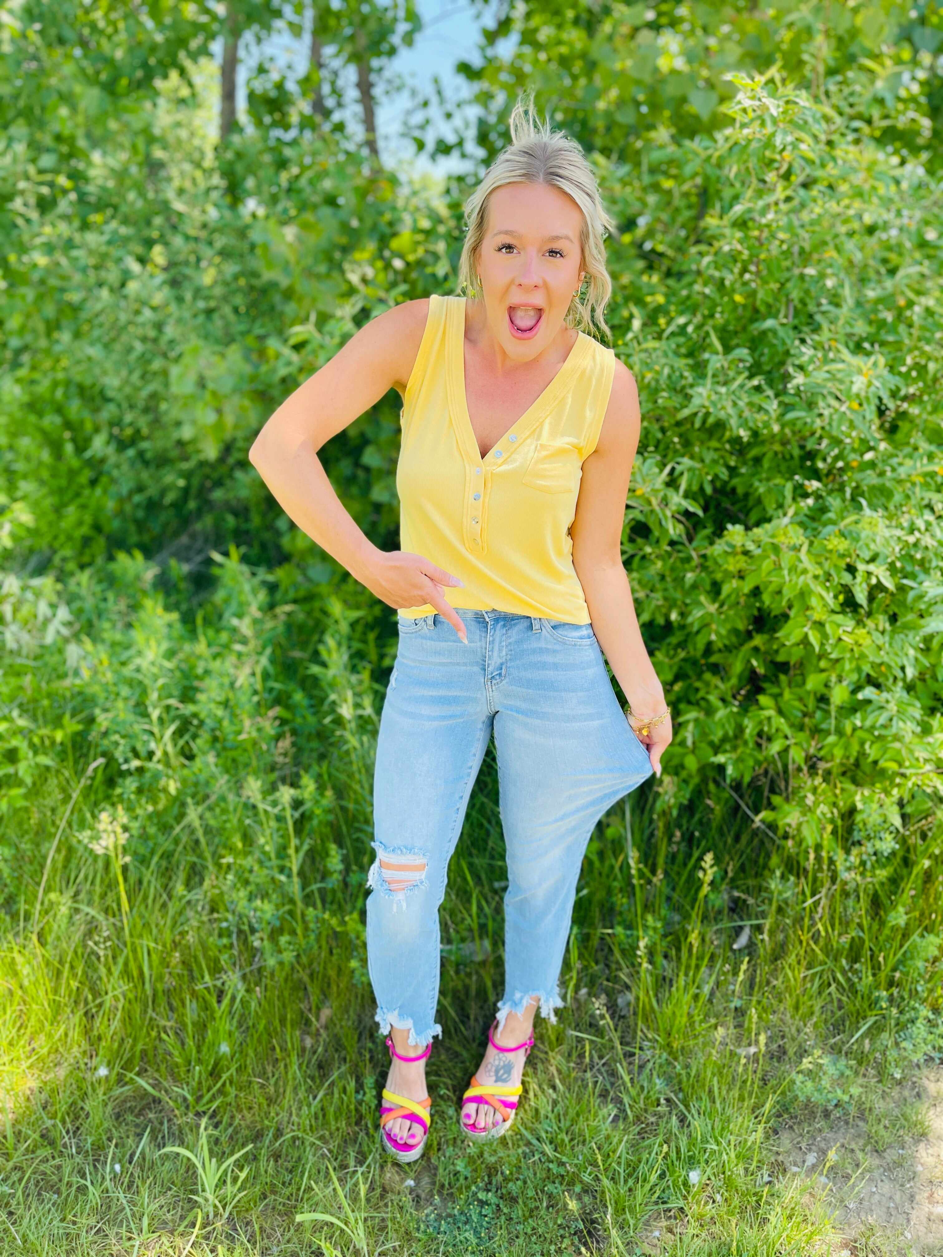 PLUS/REG Lighten Up Boyfriend Jeans