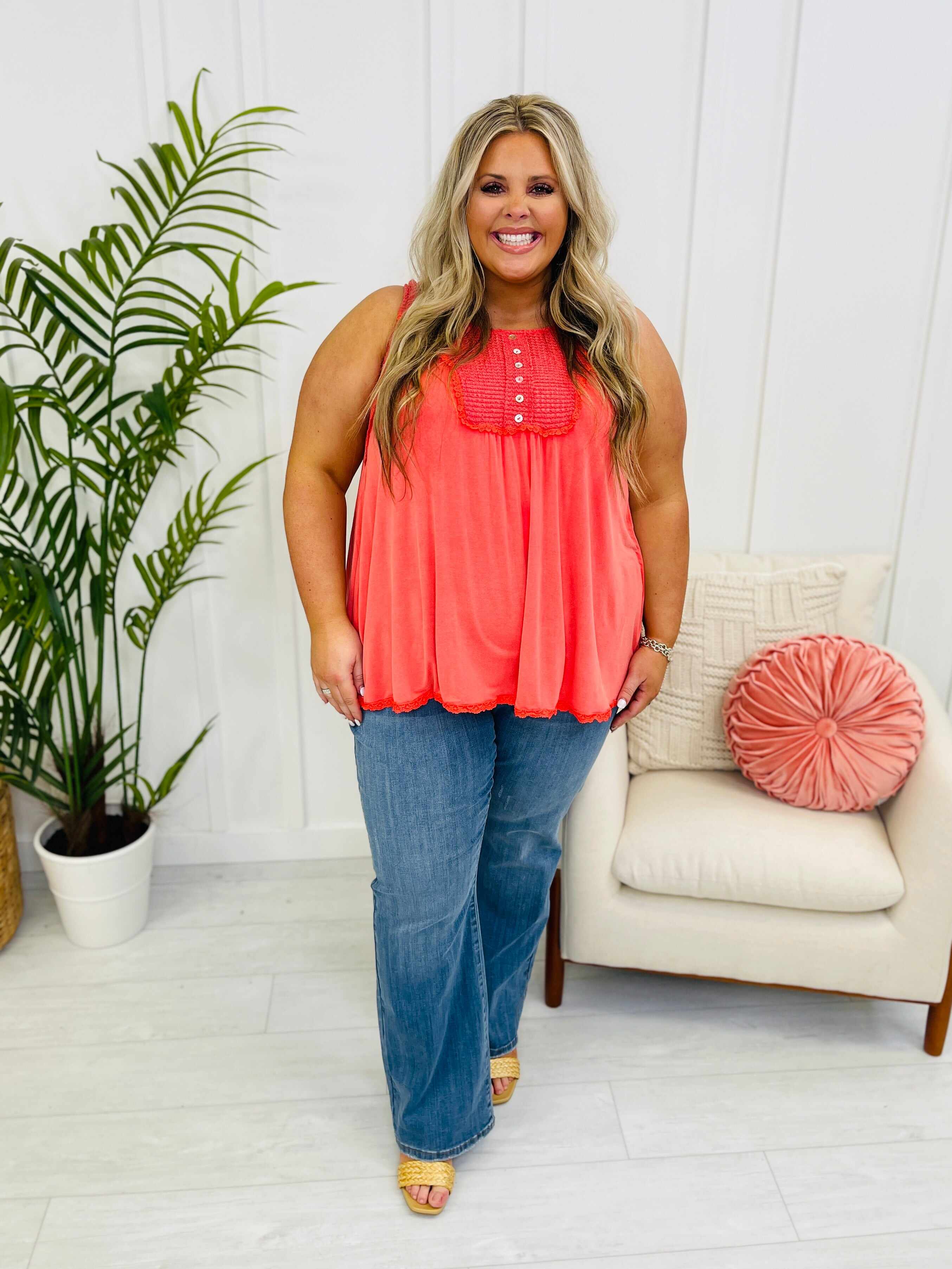 REG/CURVY Elastic Heart Pull On Slim Bootcut Jeans