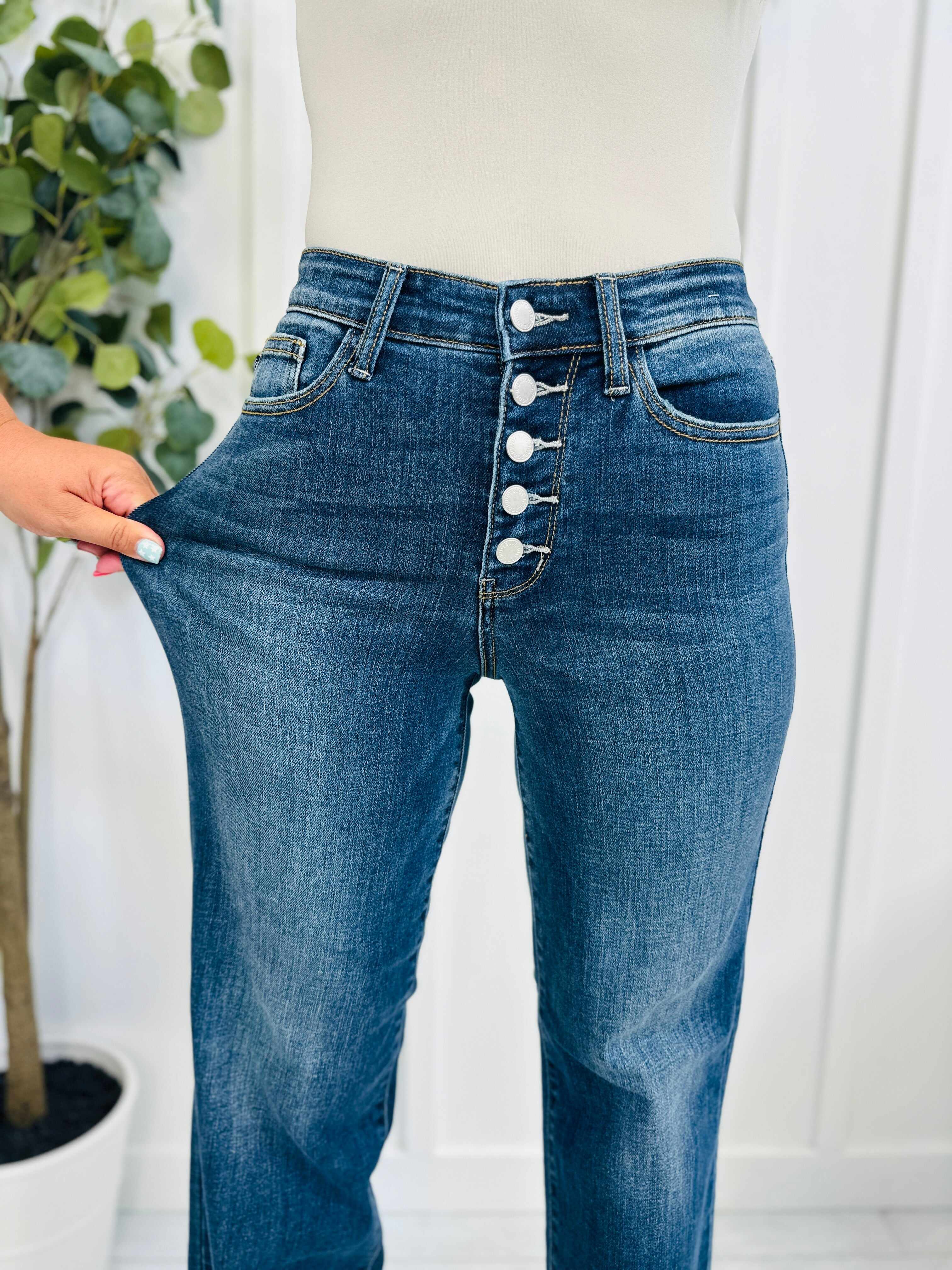 REG/CURVY Learn to Fly Wide Leg Jeans