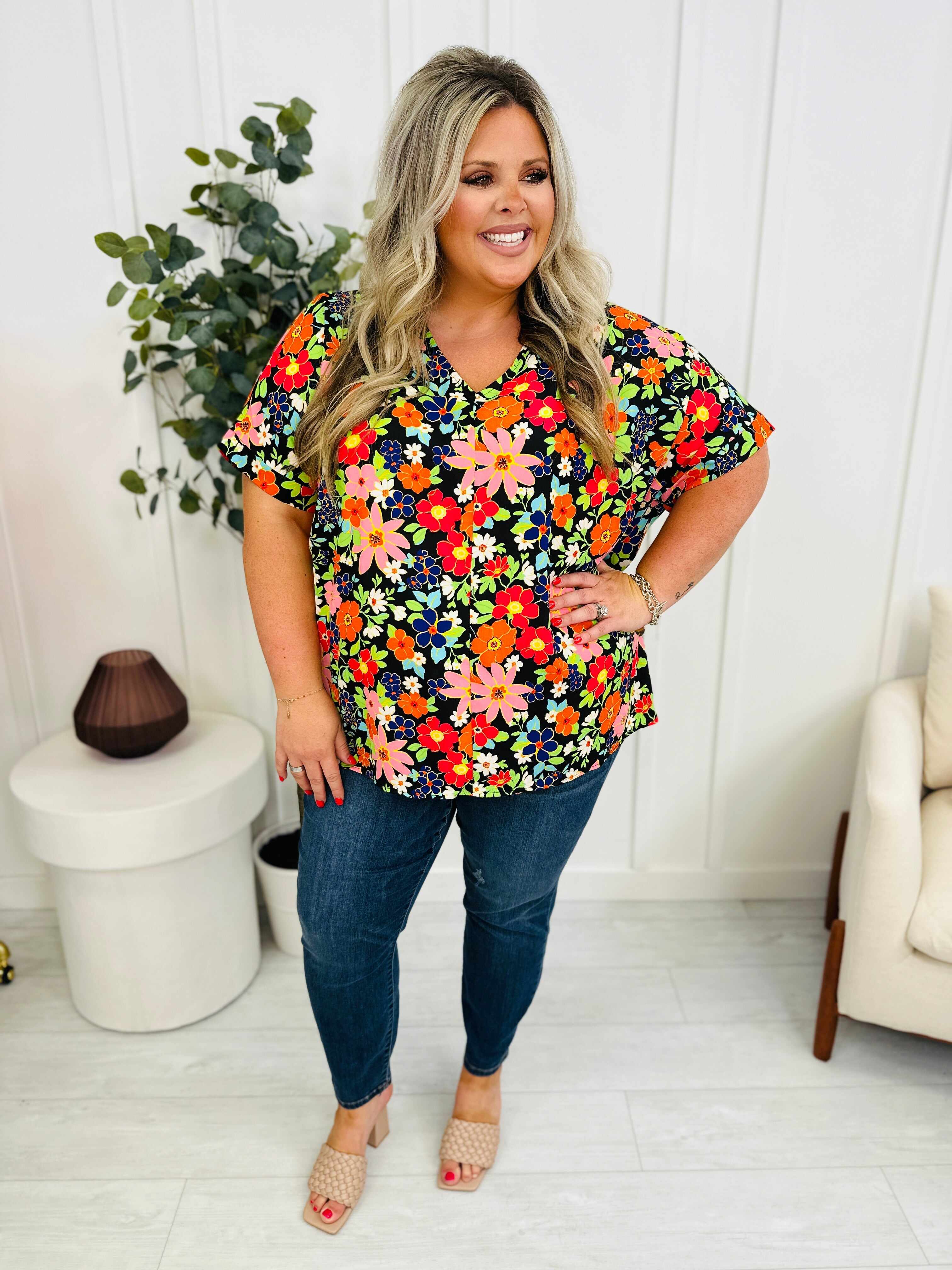 REG/CURVY Catch My Breath Top