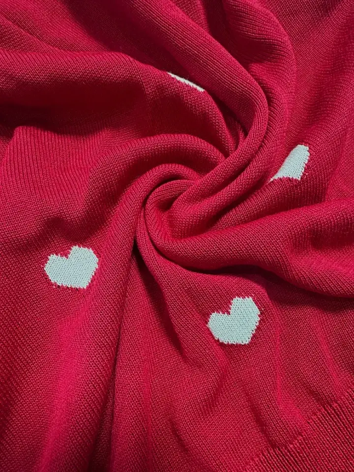 🔥Summer Arrivals🌟Women's Valentine's Day Heart Jacquard V-neck Long-sleeved Knit Sweater