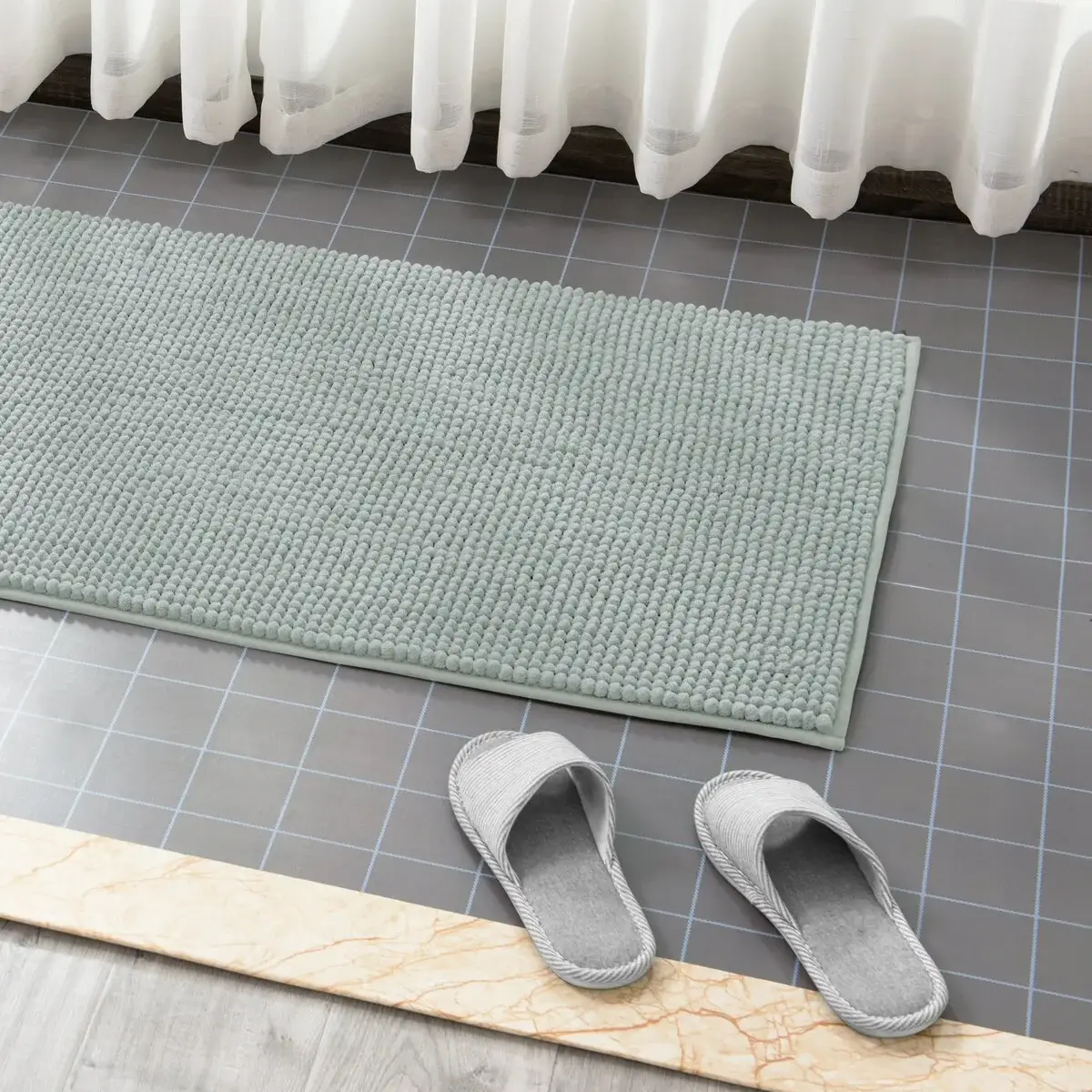 Subrtex Luxury Chenille Bath Rugs Soft Bathroom Mats