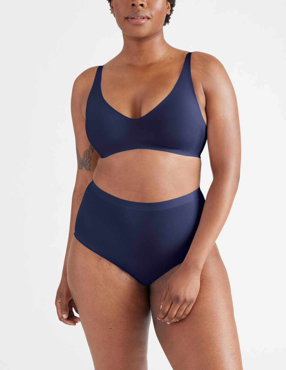 Revolution V-Neck Bra