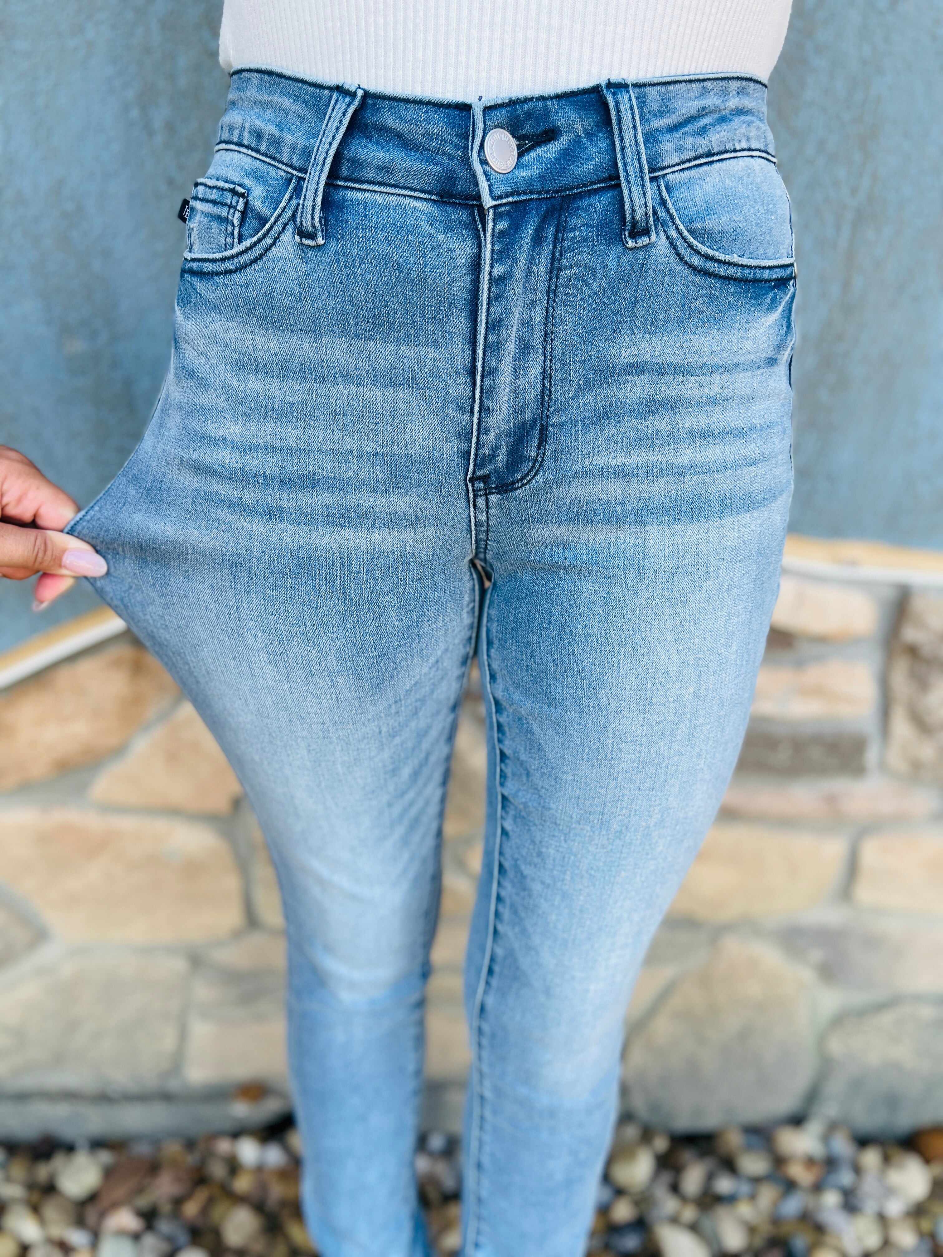 REG/CURVY Cool Kids Sustainable Cooling Relaxed Jeans