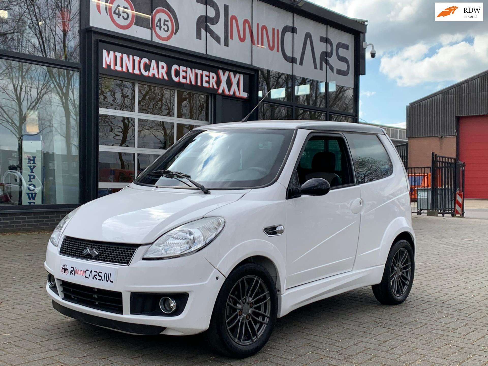 Refurbished used minicars,No license plate number,Cars can be picked up at warehouses in California,Other areas use Ship a Car Direct car consignment