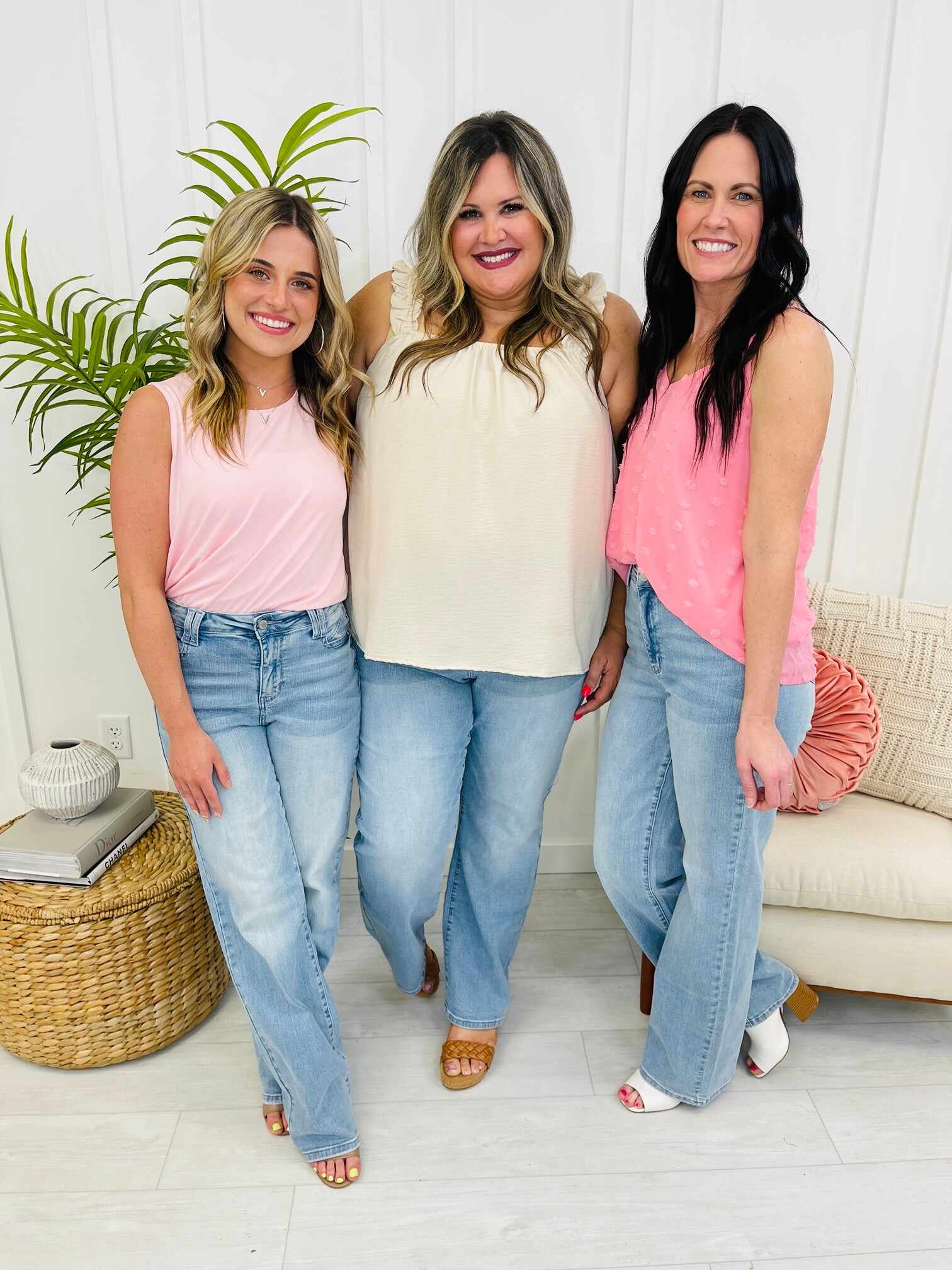 RESTOCK!  REG/CURVY Out of Pocket Love Lavender Stitching Wide Leg Jeans