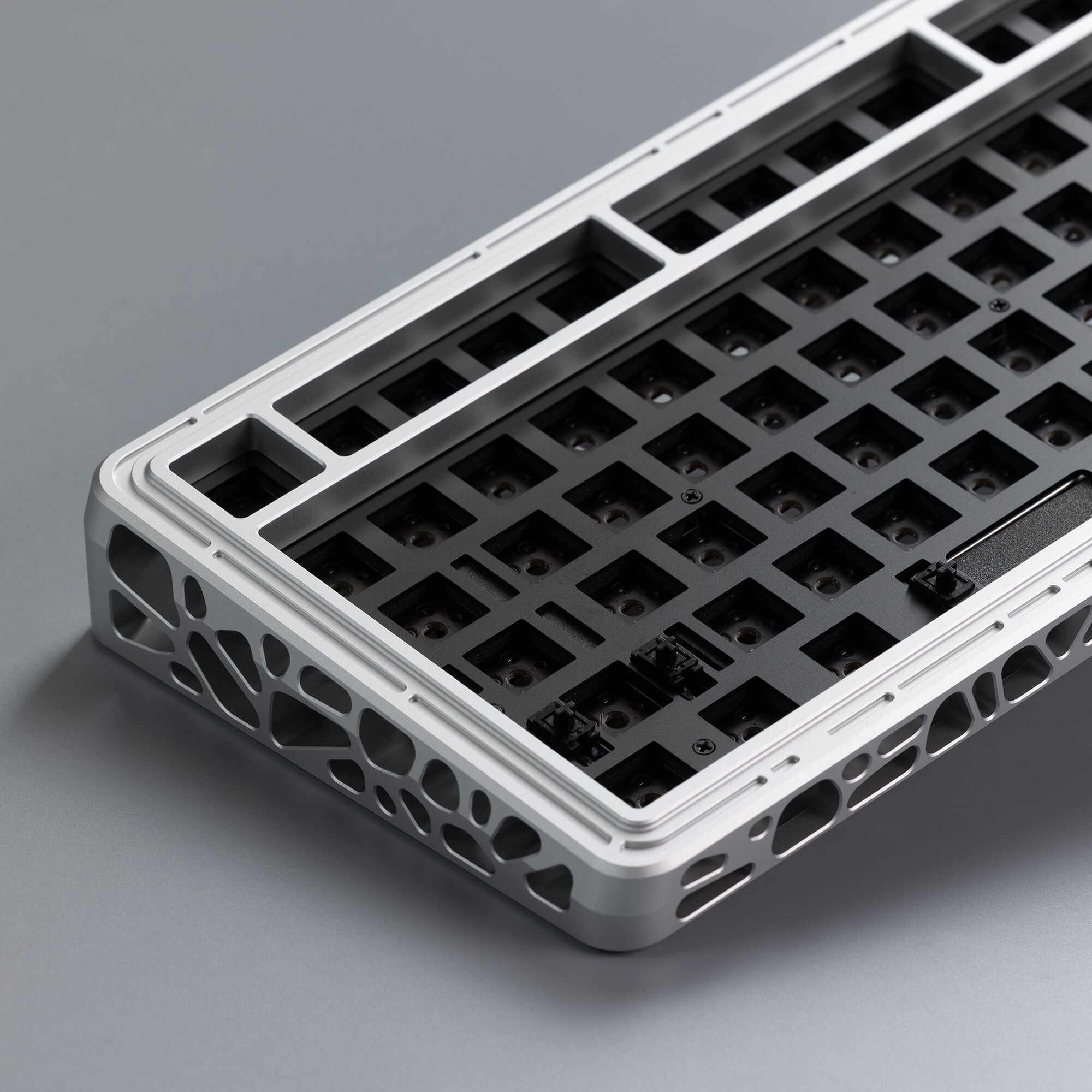 Ready To Use Holy80 Hotswap version with Lucy R2 keycaps