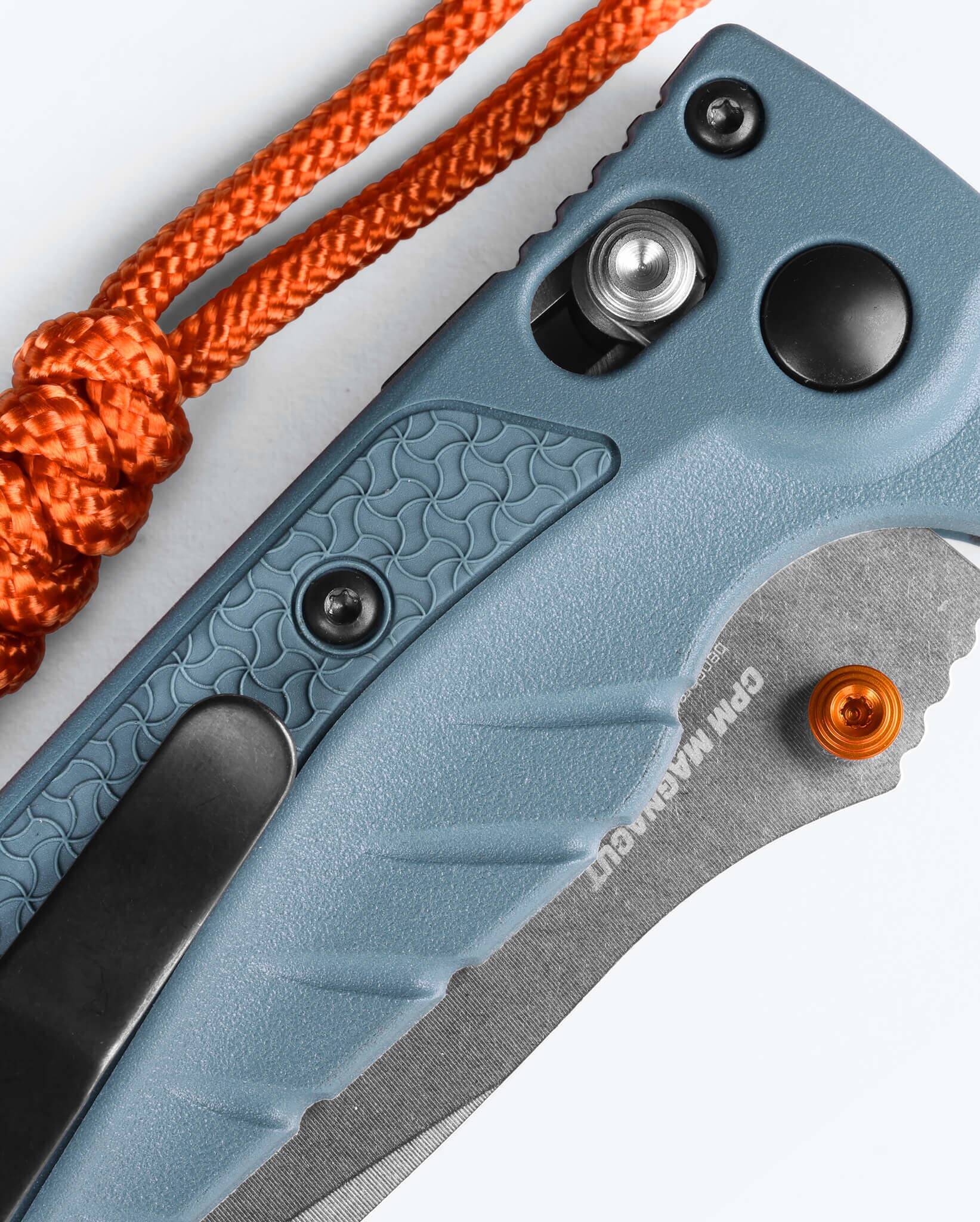 Mini Adira™ | Depth Blue Grivory® | Drop-point