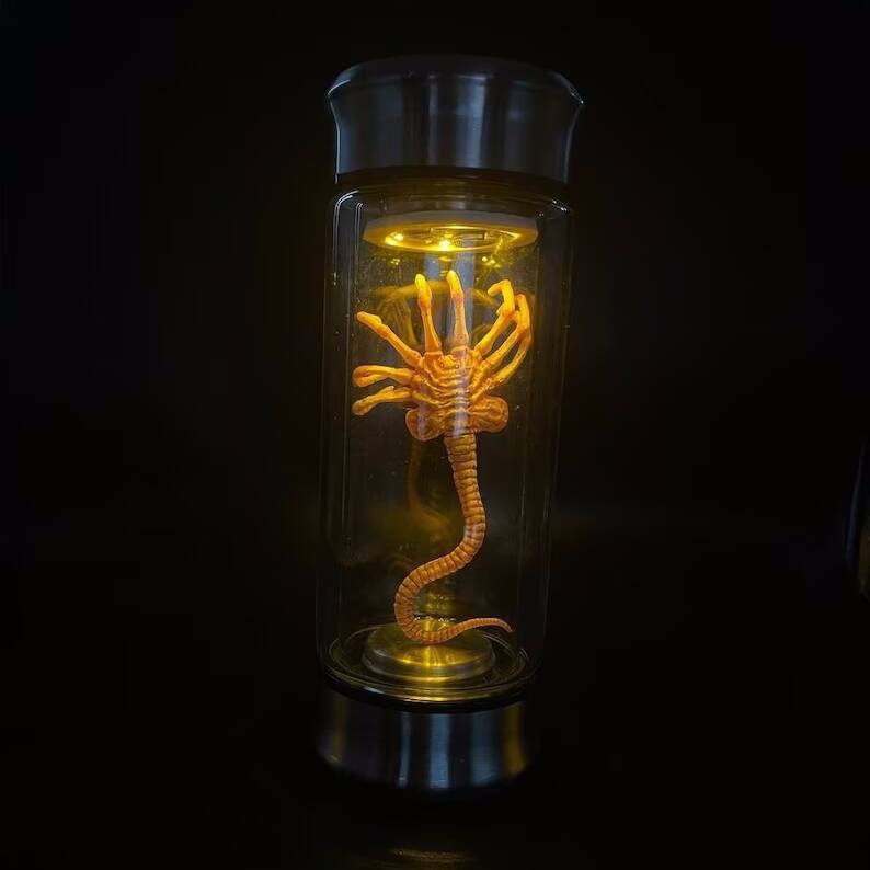 Alien Jar Xenomorph Specimen Facehugger Embryo Glass Jar Movie Prop Replica