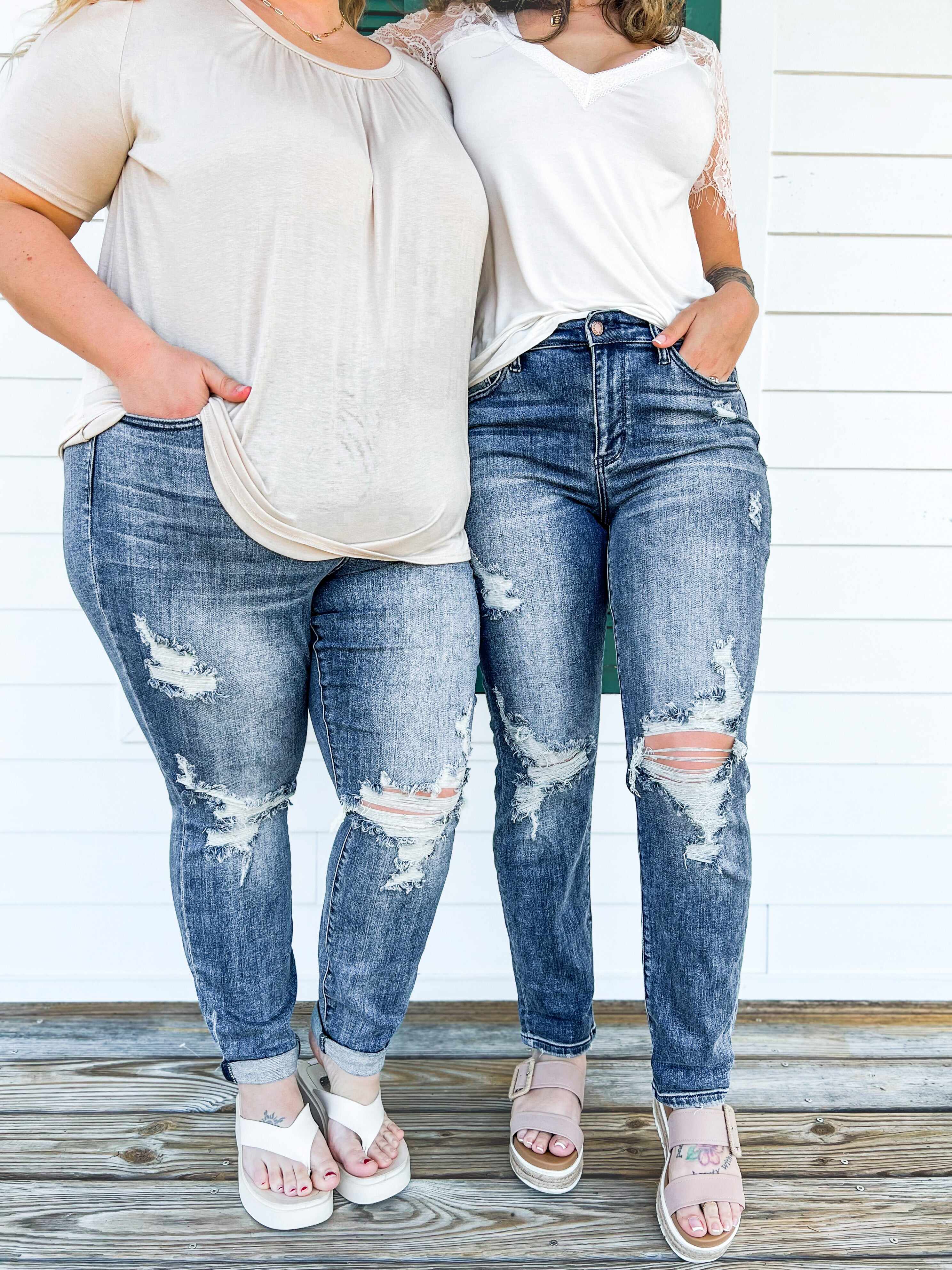 🔥Hot Sales🔥Weekender Dark Wash High Rise Boyfriend Jeans
