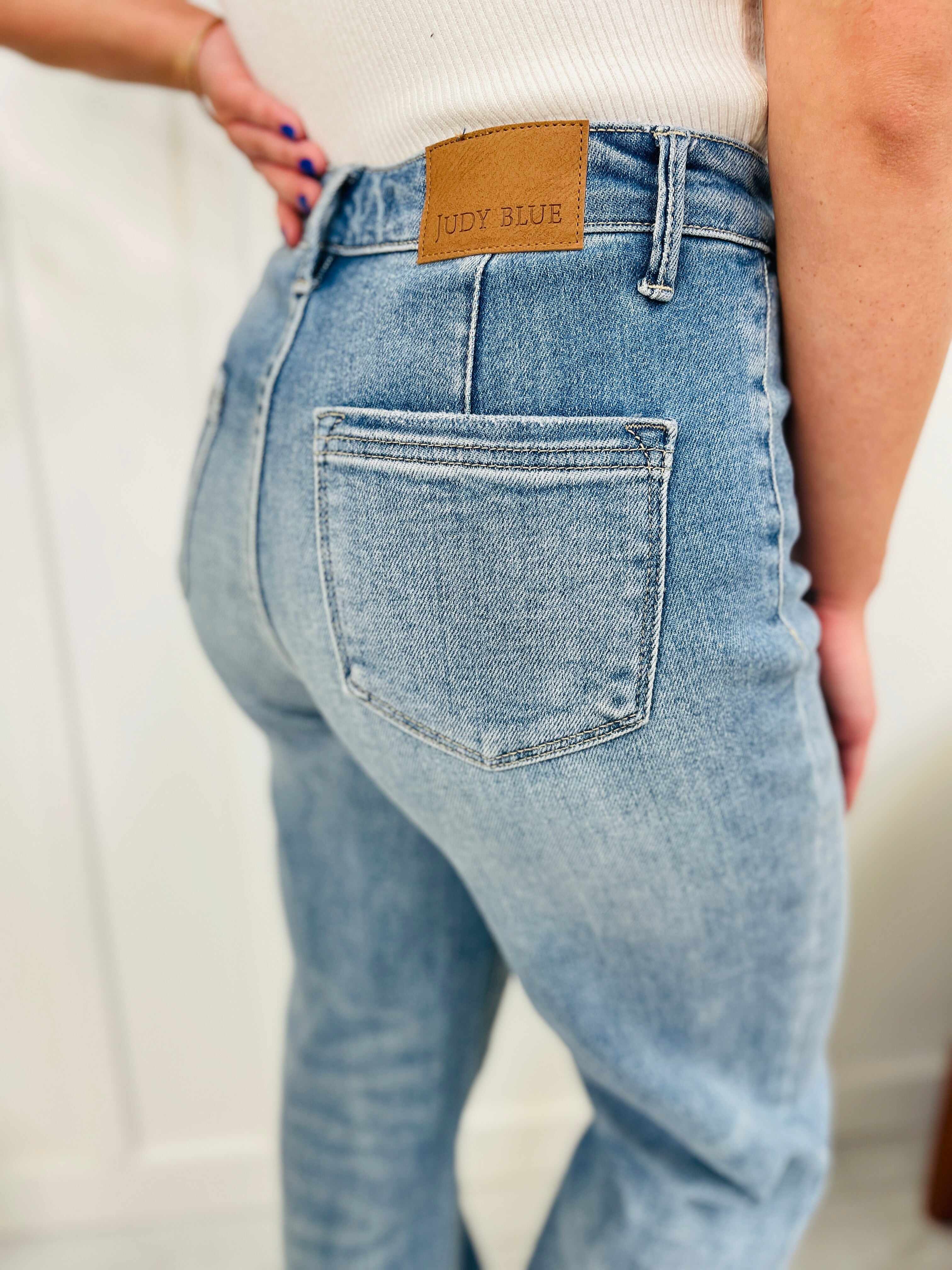REG/CURVY Stand By Me Wide Leg Trouser Jeans