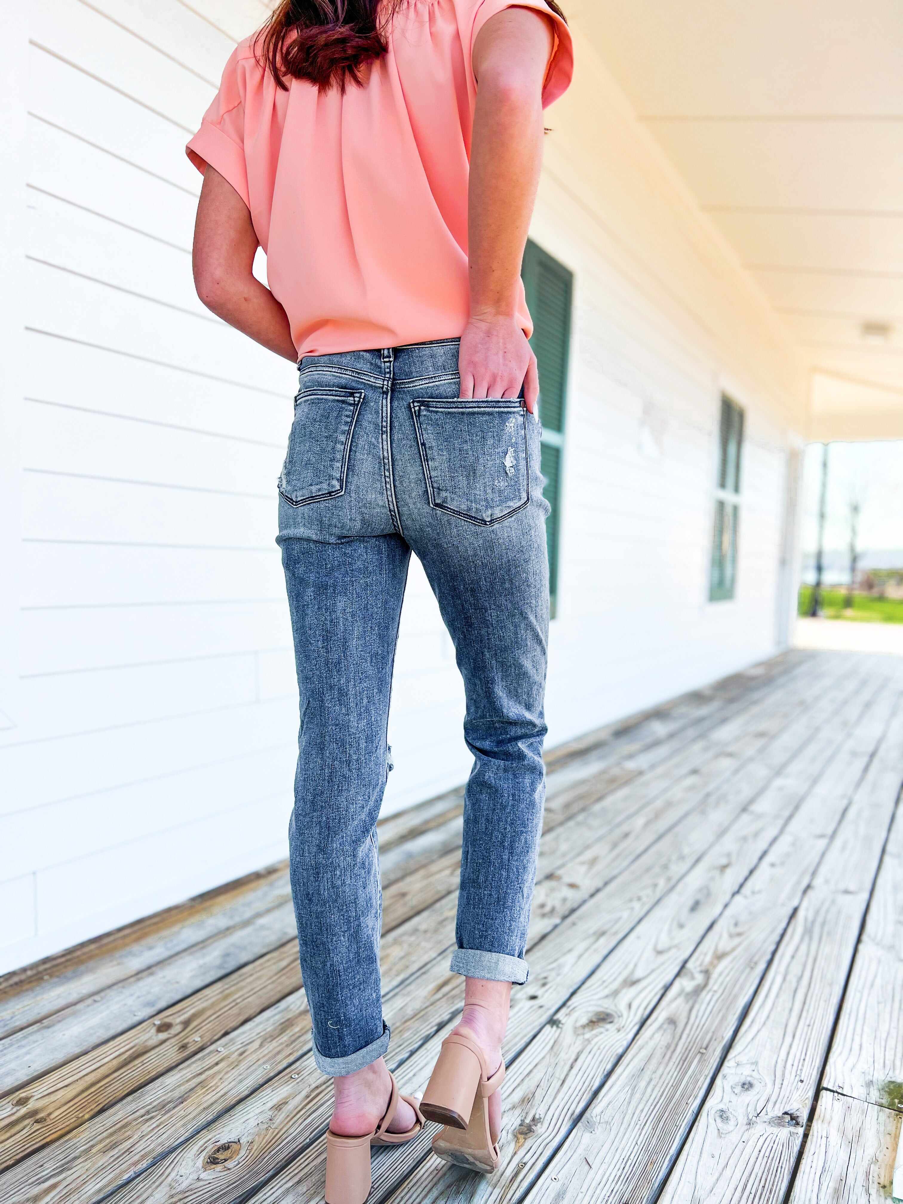 🔥Hot Sales🔥Weekender Dark Wash High Rise Boyfriend Jeans