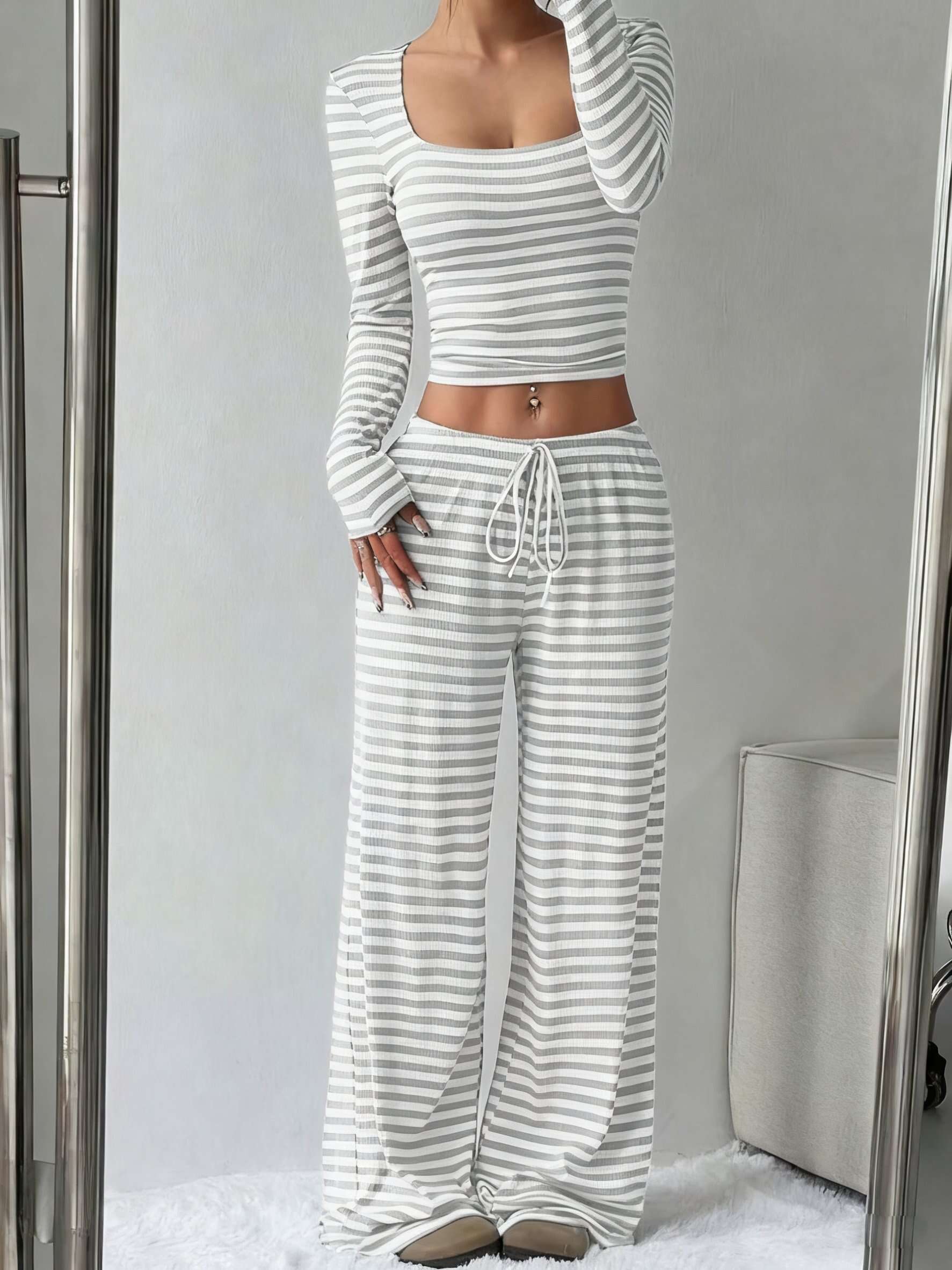 Women's Slouchy Square Neck Stripe Long Sleeve Crop Top & Low-Rise Wide Leg Trousers Co-ord
