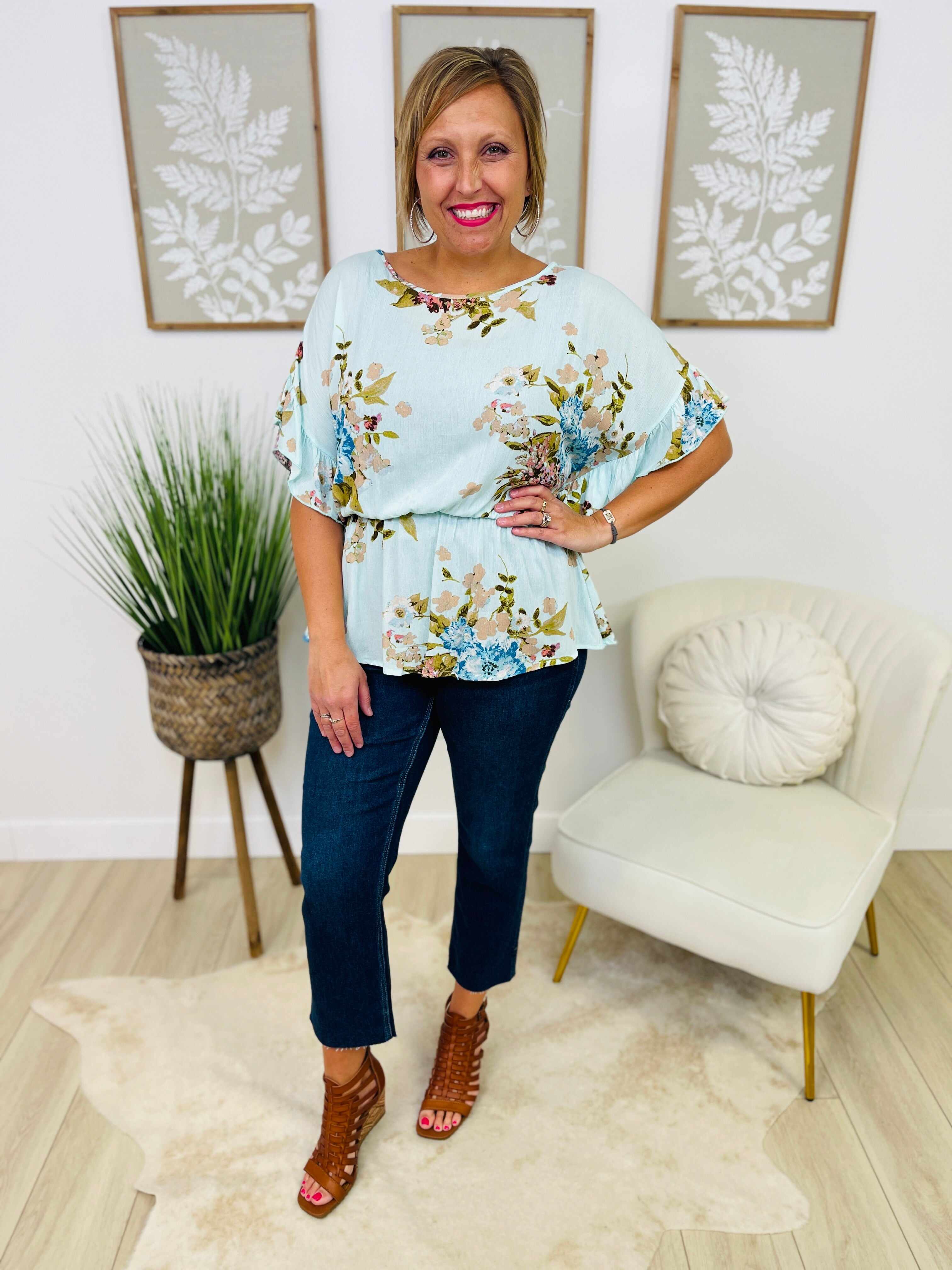 PLUS/REG You Can't Slit With Us Wide Leg Cropped Jeans