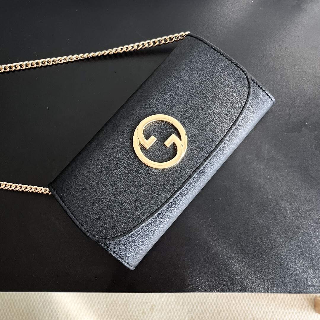 Gucci Blondie bag with classic design black