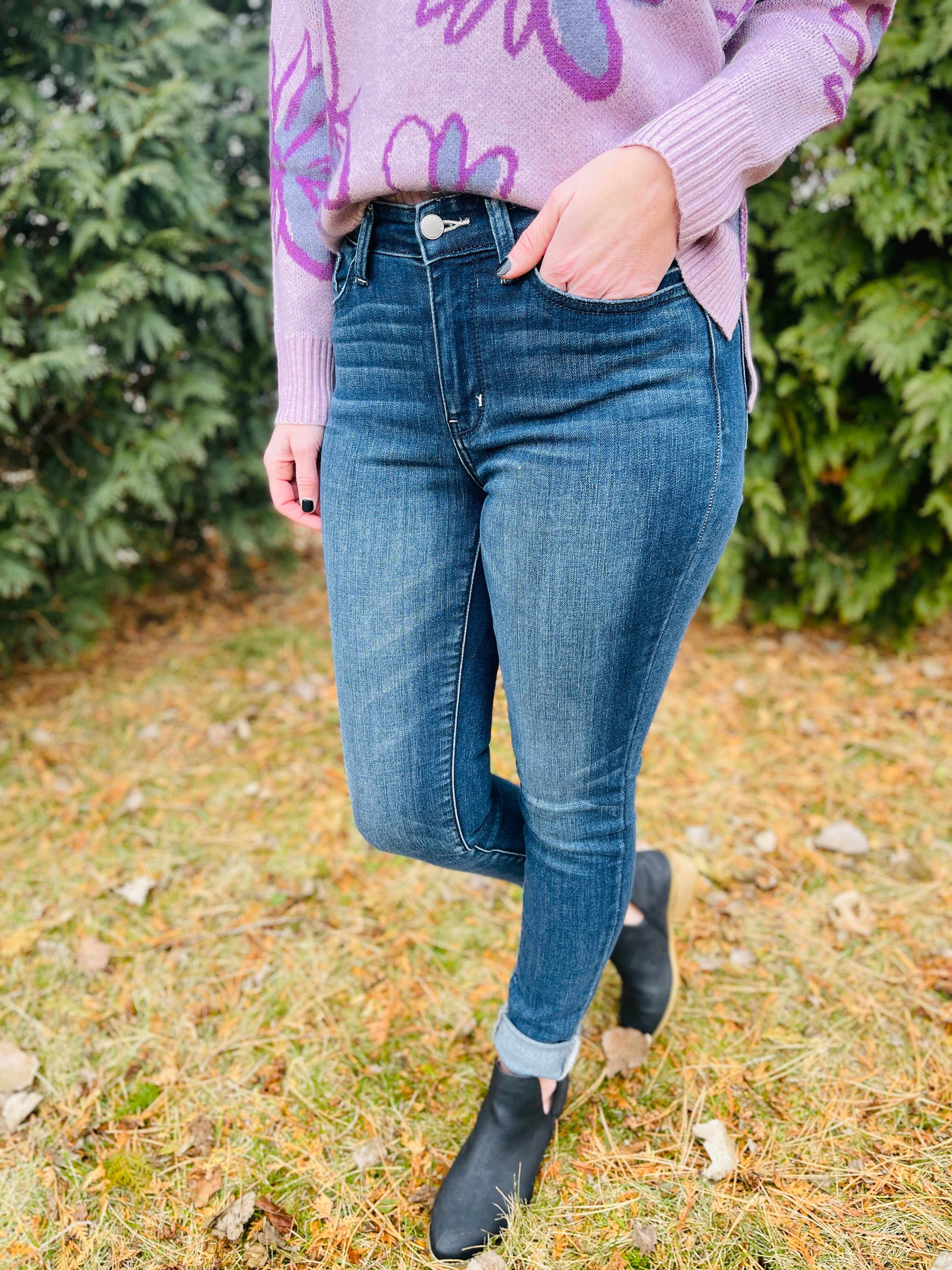 PLUS/REG Picture Perfect Skinny Jeans