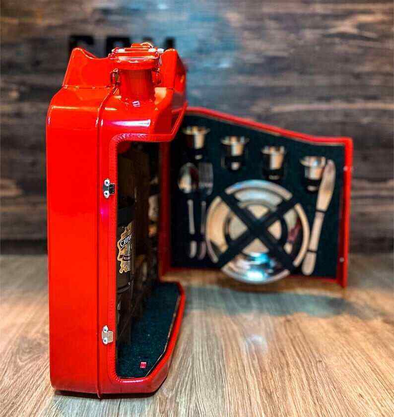20 L Metal Red Jerry Can Mini Bar, Metal Mini Bar With Wood Inside With Picnic Set, Custom Fuel Bar, Valenetine's Day Gift, Gift for Him