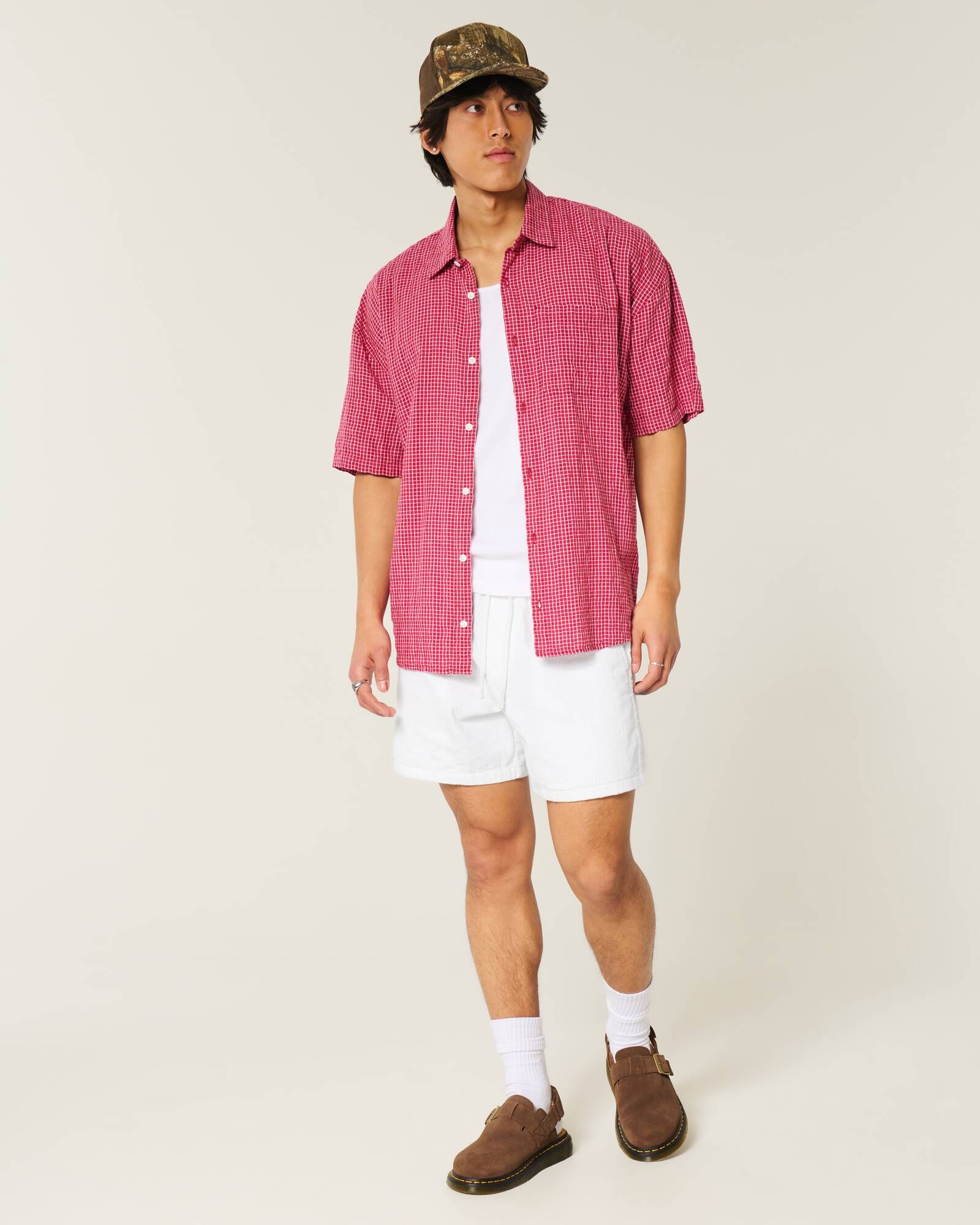 Mid-Thigh Linen-Blend Pull-On Shorts