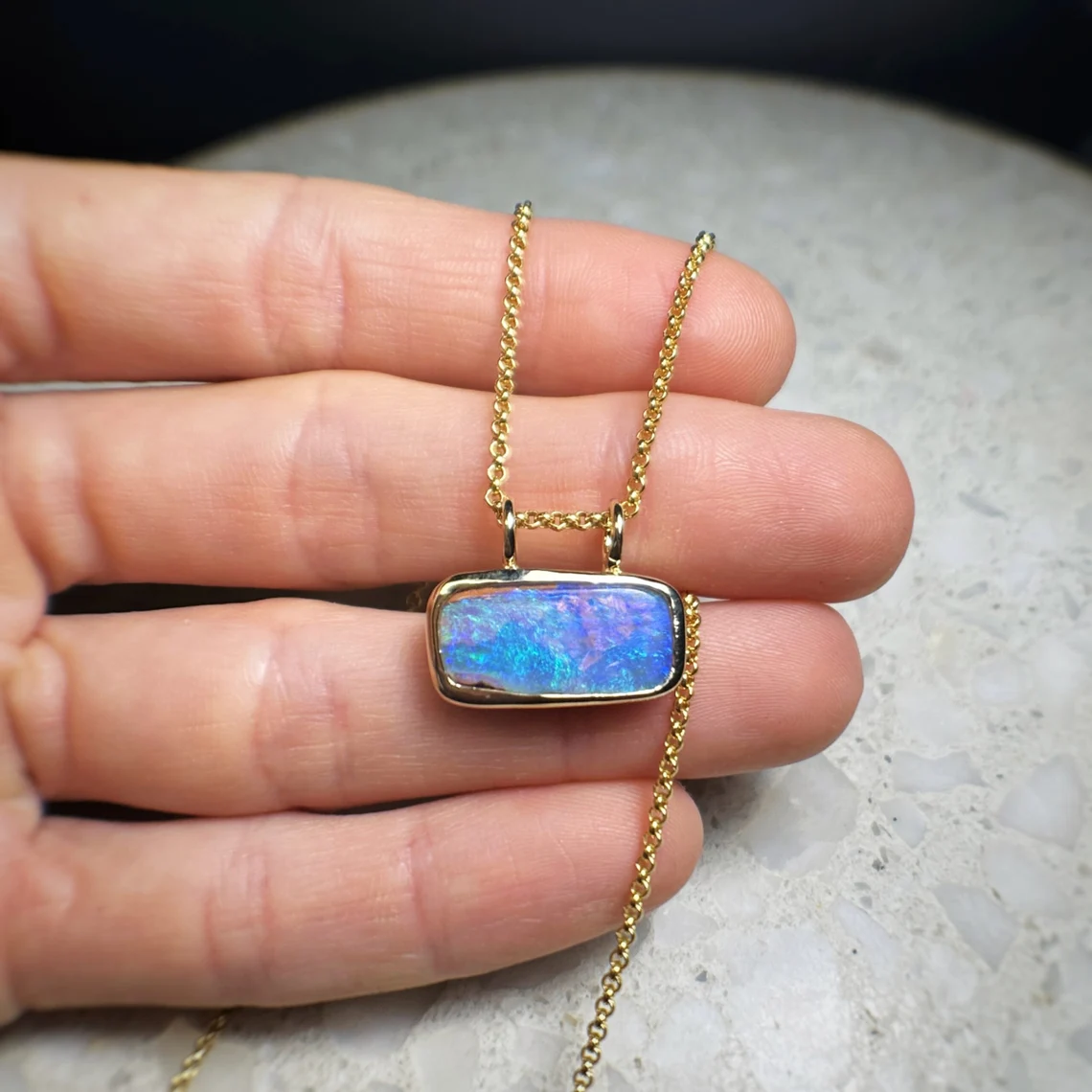 Crystal Pipe Opal Necklace 9ct Gold