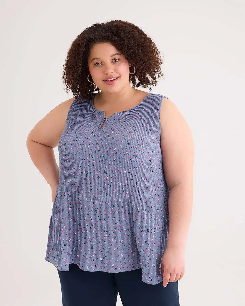 Responsible, Sleeveless Pleat and Release Blouse - PENN. Essentials