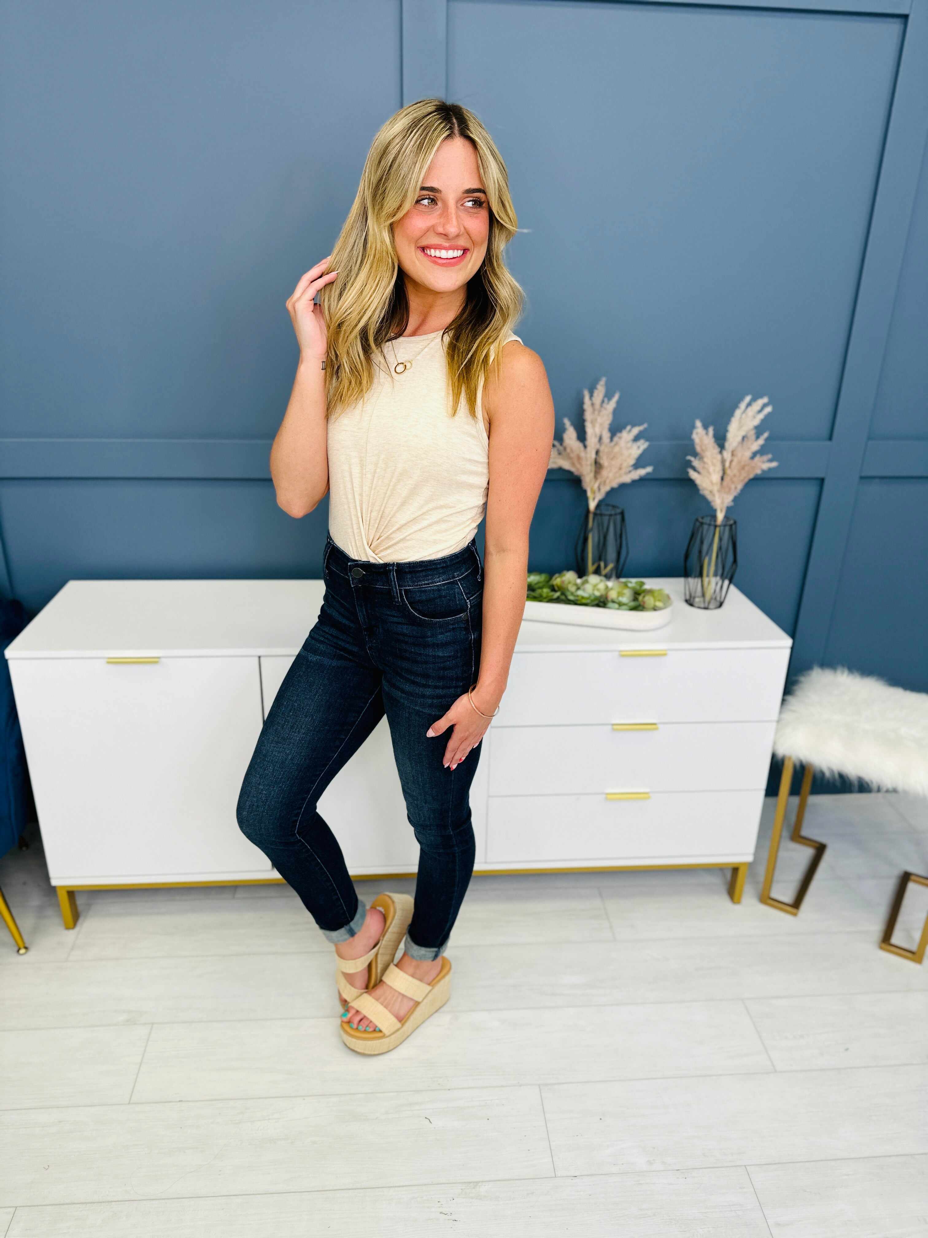 REG/CURVY Dreamland Midrise Skinny Jeans Best Selling