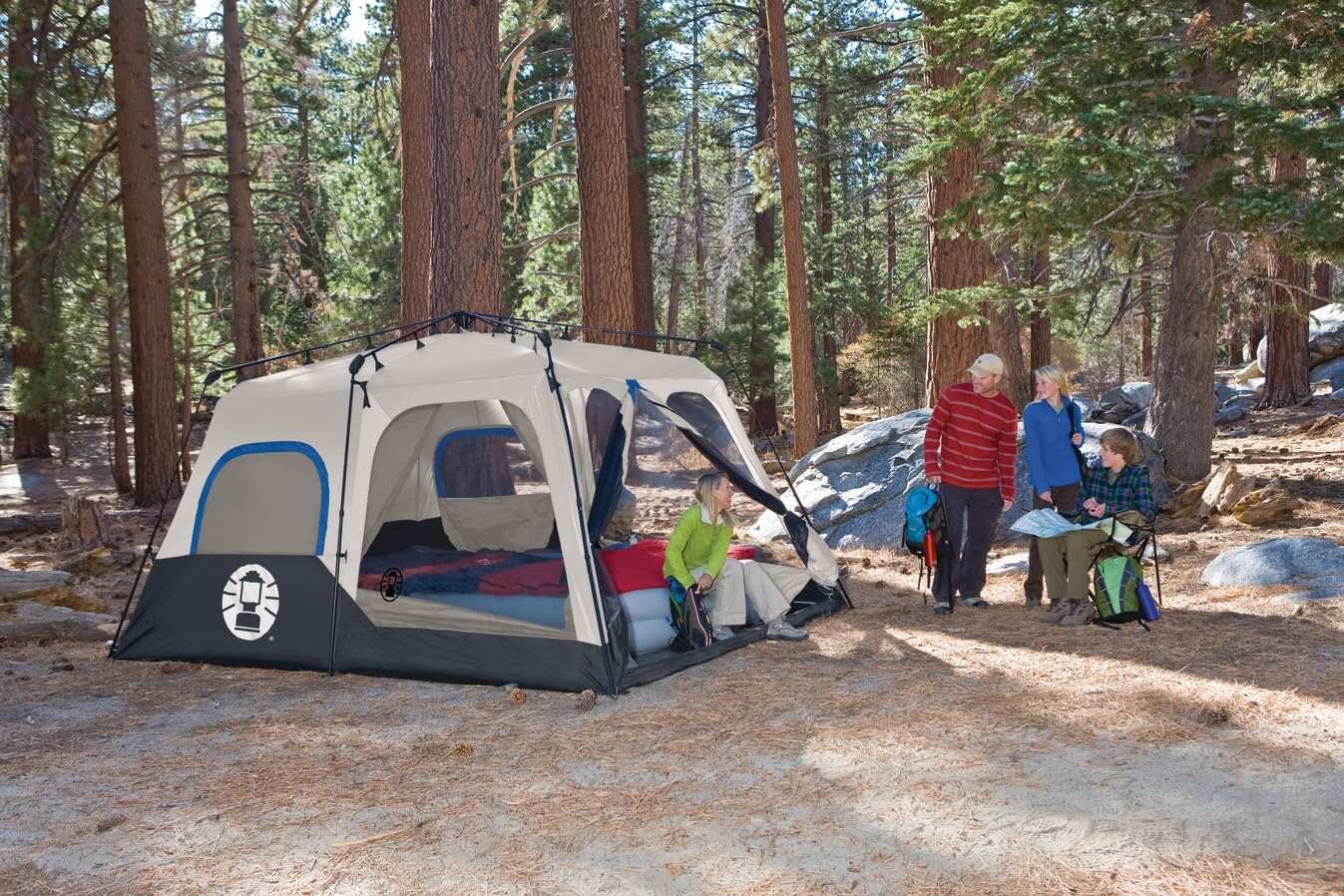 Coleman Camping Tent with Instant Setup, 4/6/8/10 Person Weatherproof Tent with WeatherTec Technology, Double-Thick Fabric, and Included Carry Bag, Sets Up in 60 Seconds