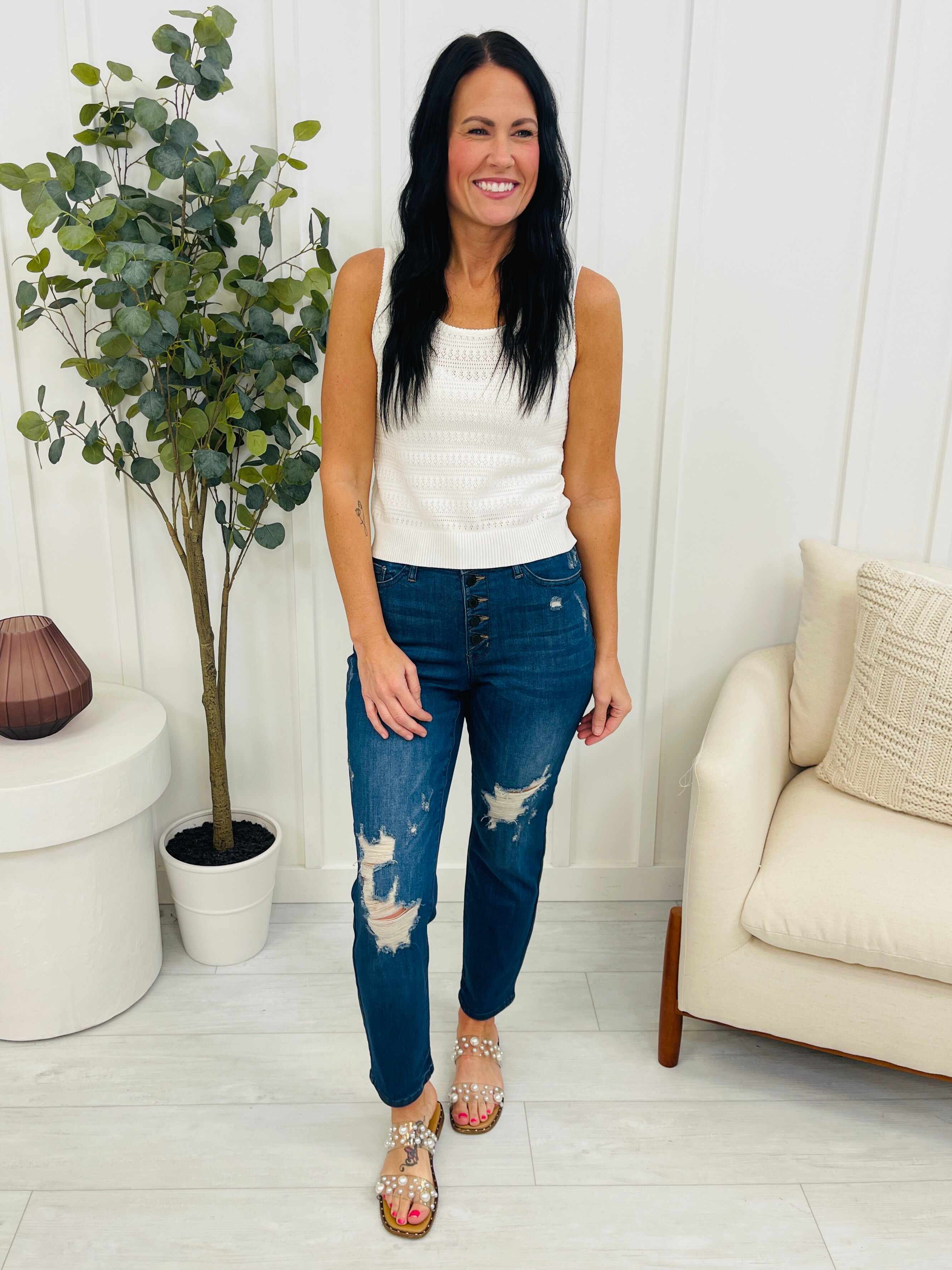 REG/CURVY Boyfriend Material Button Fly Boyfriend Jeans