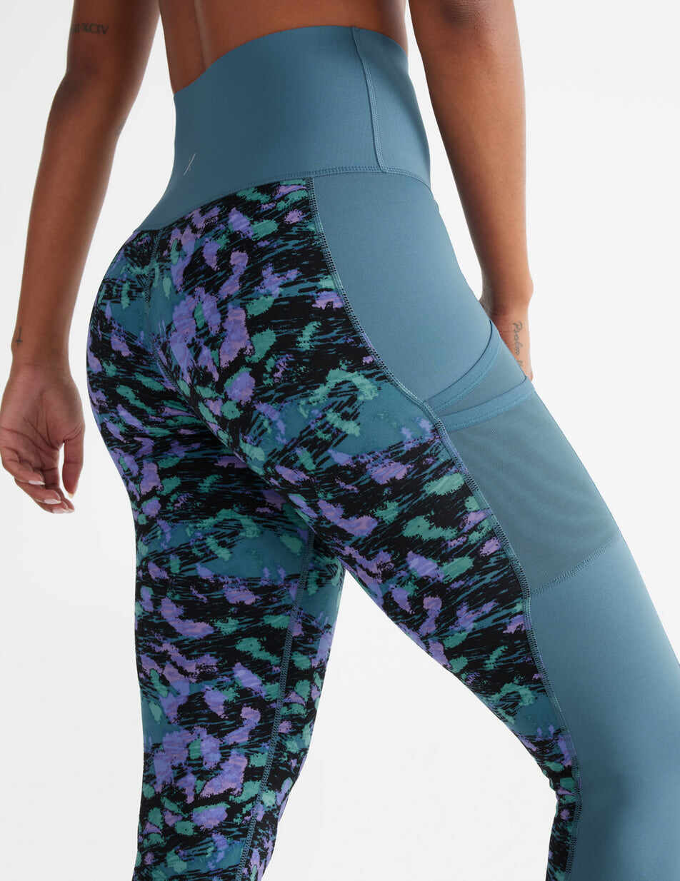 Stashable High Rise Legging