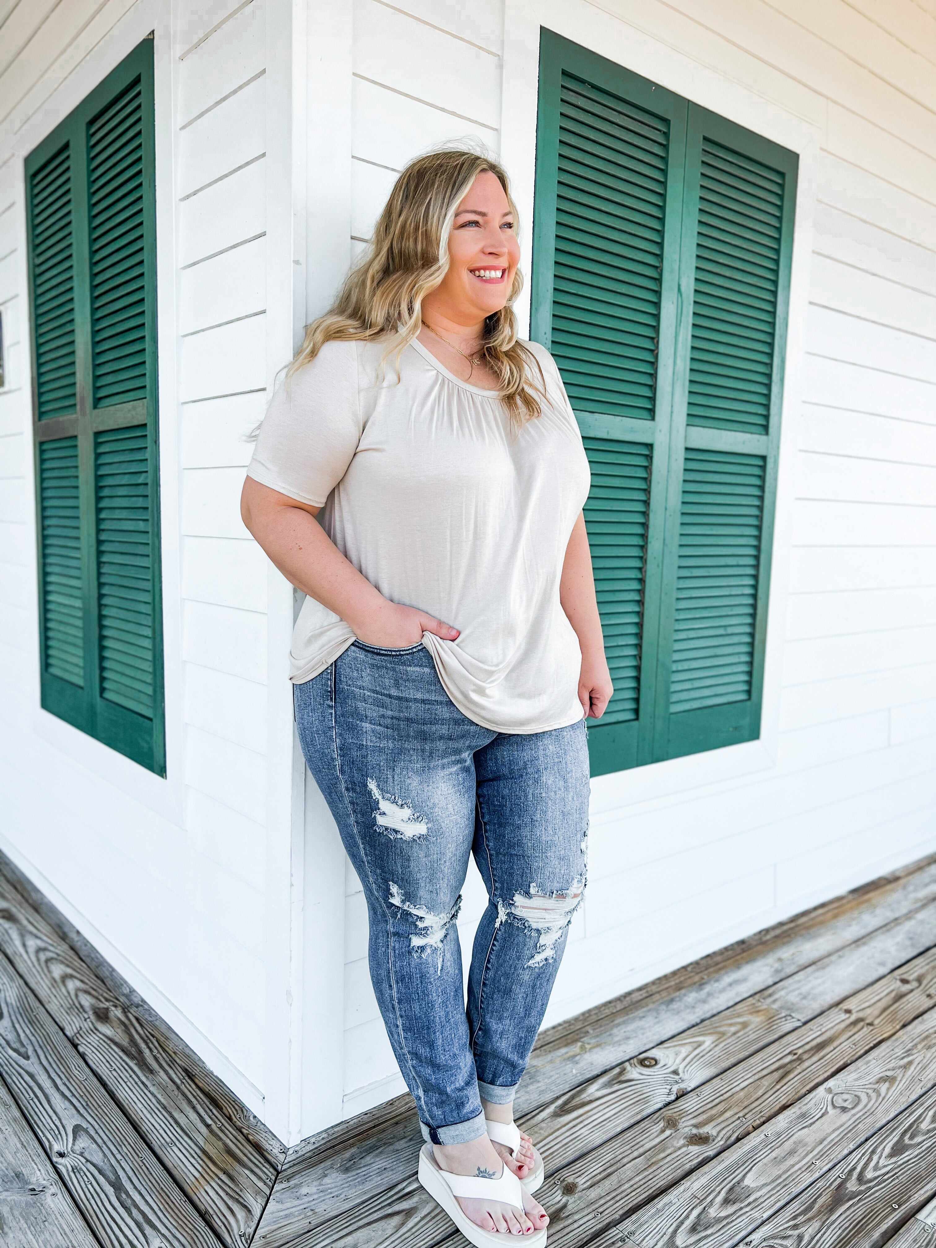 🔥Hot Sales🔥Weekender Dark Wash High Rise Boyfriend Jeans