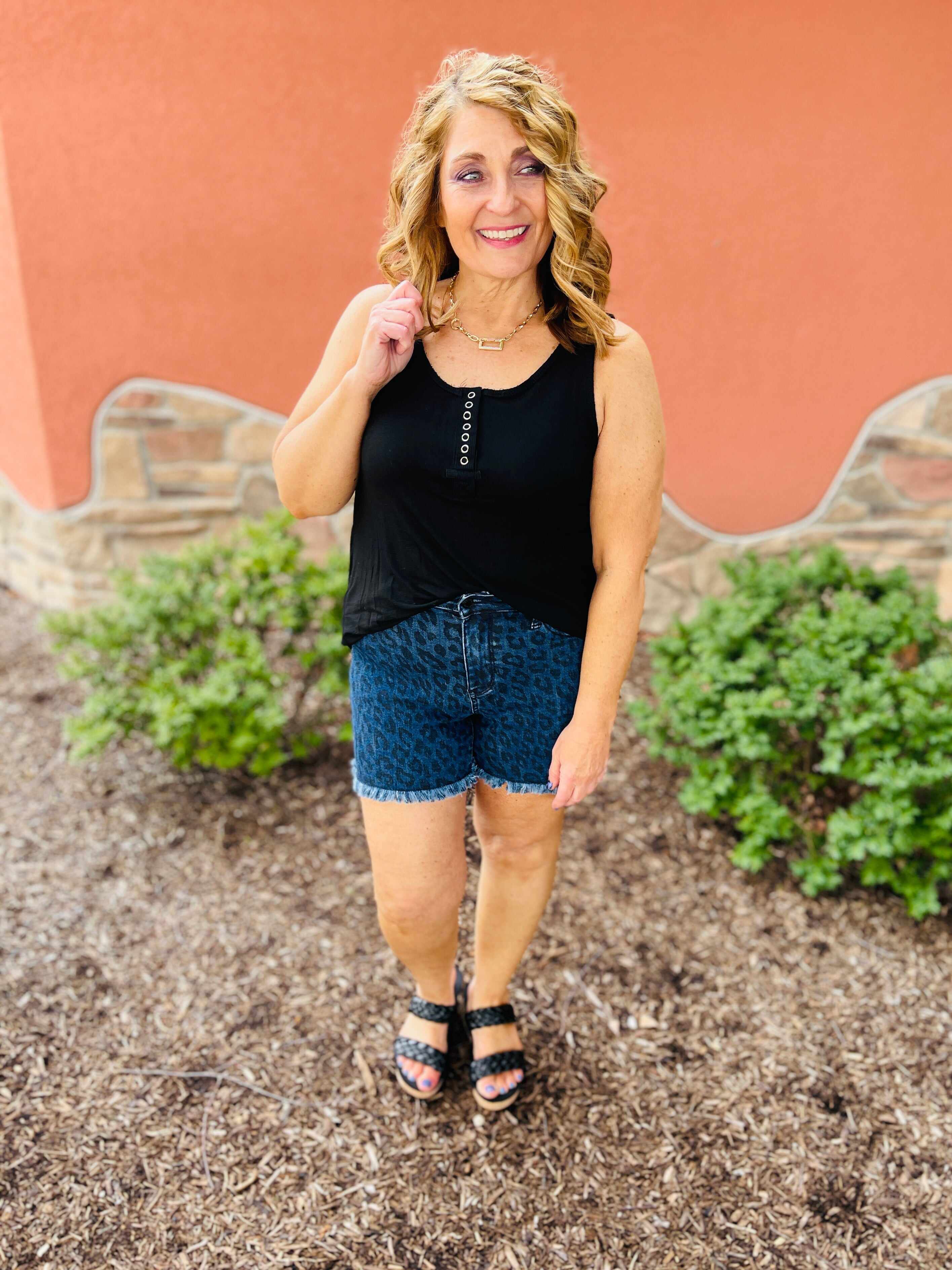 REG/CURVY Wild Ones Leopard Print Shorts