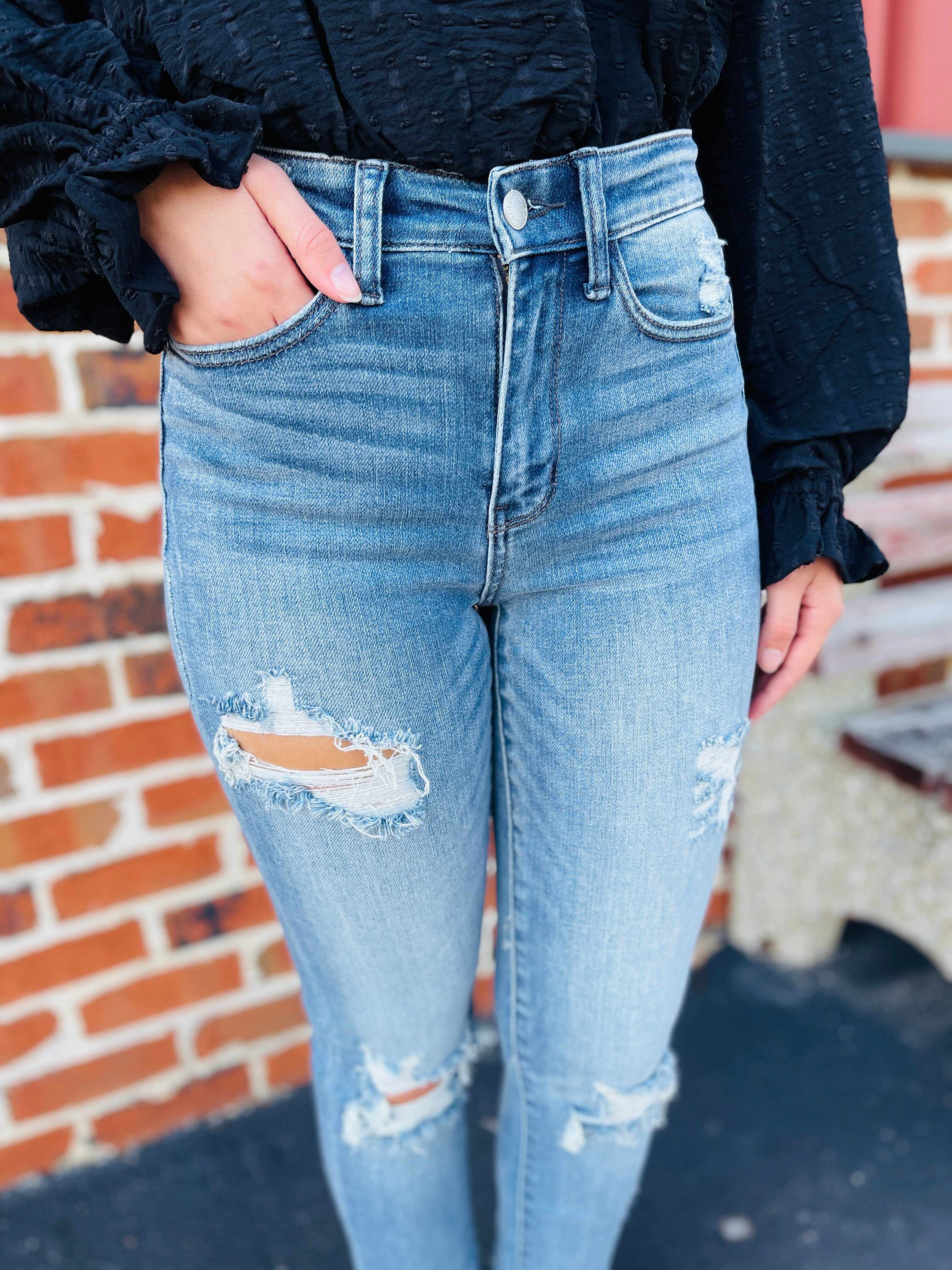 Plus/Reg Stand Tall 34 Inch Inseam Skinny Jeans