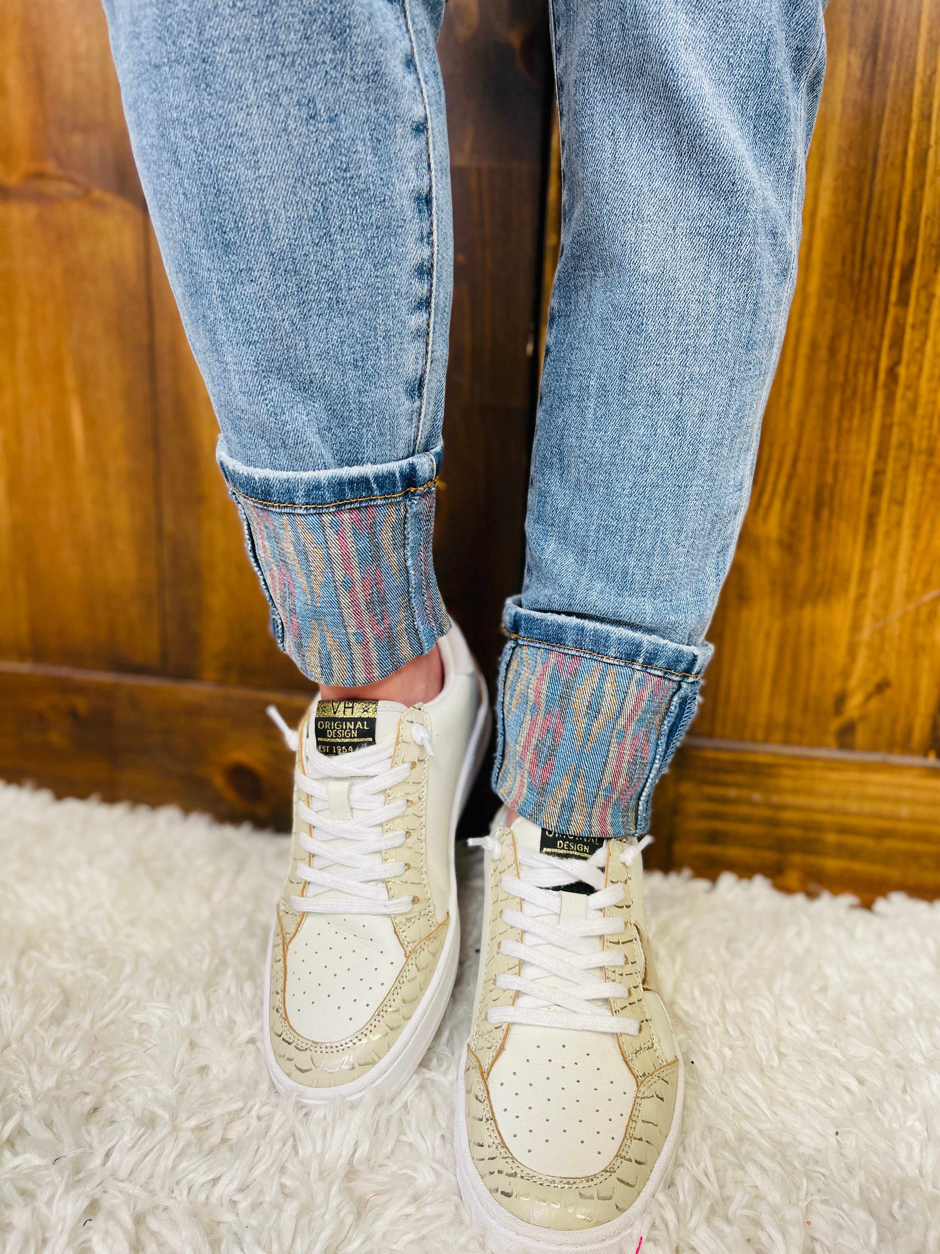 Plus/Reg Not My First Rodeo Print Cuff Jean