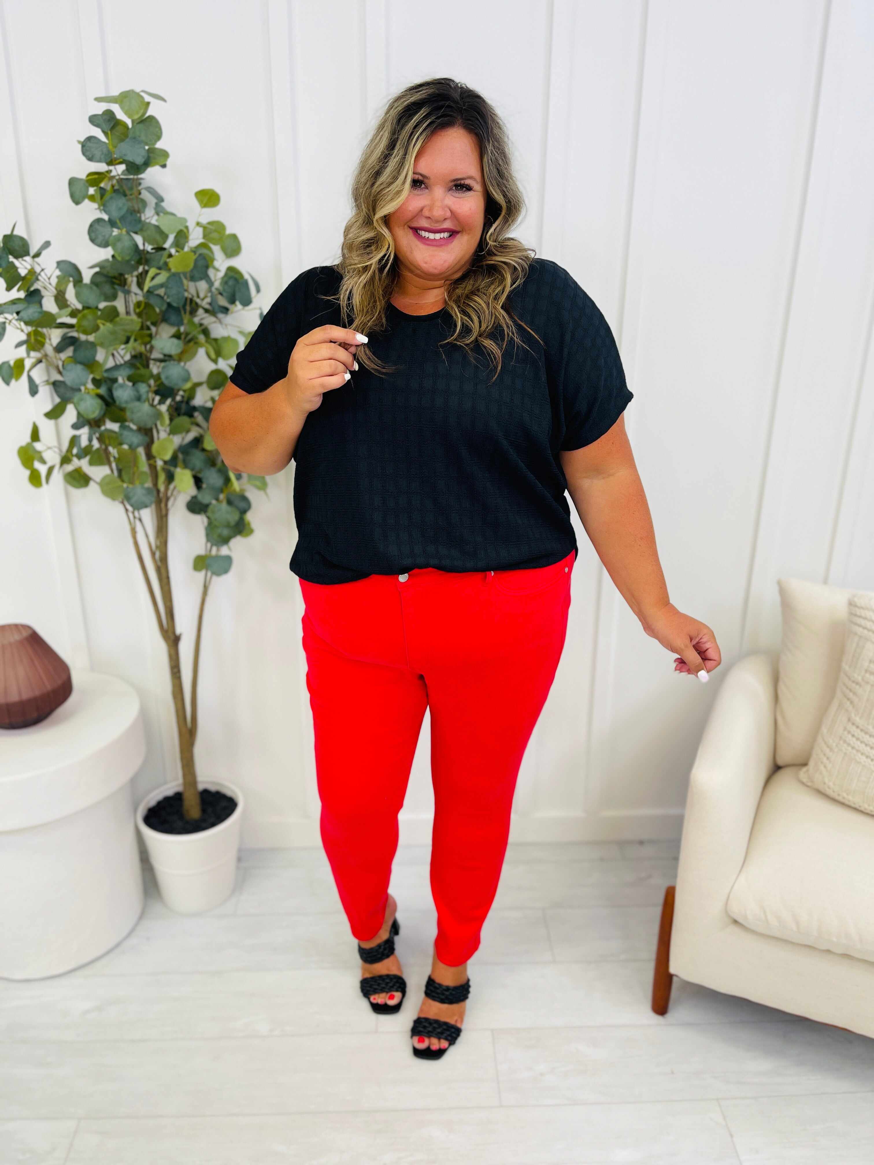 REG/CURVY Red Hot Tummy Control Skinny Jeans